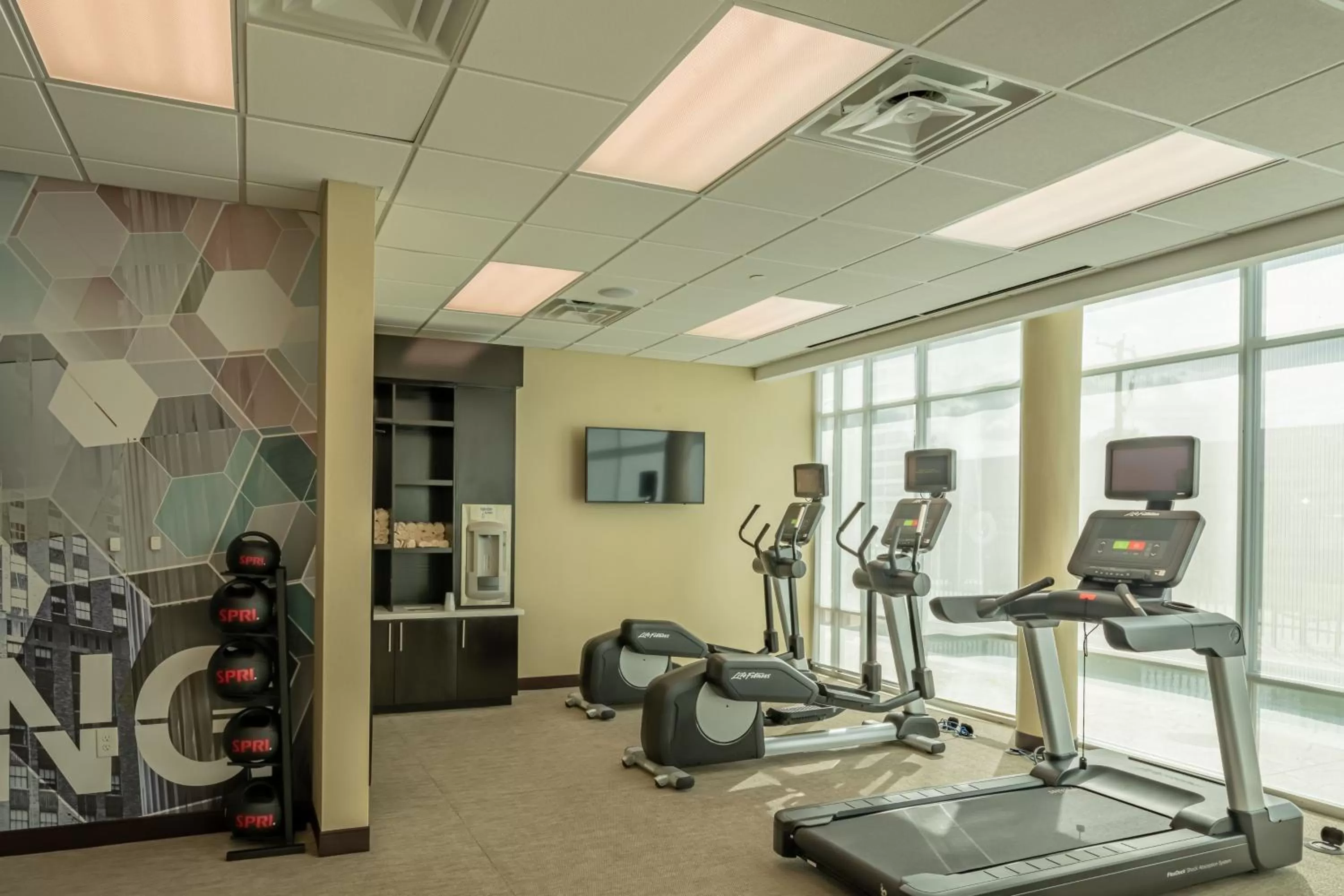 Fitness centre/facilities in SpringHill Suites Dallas Central Expressway