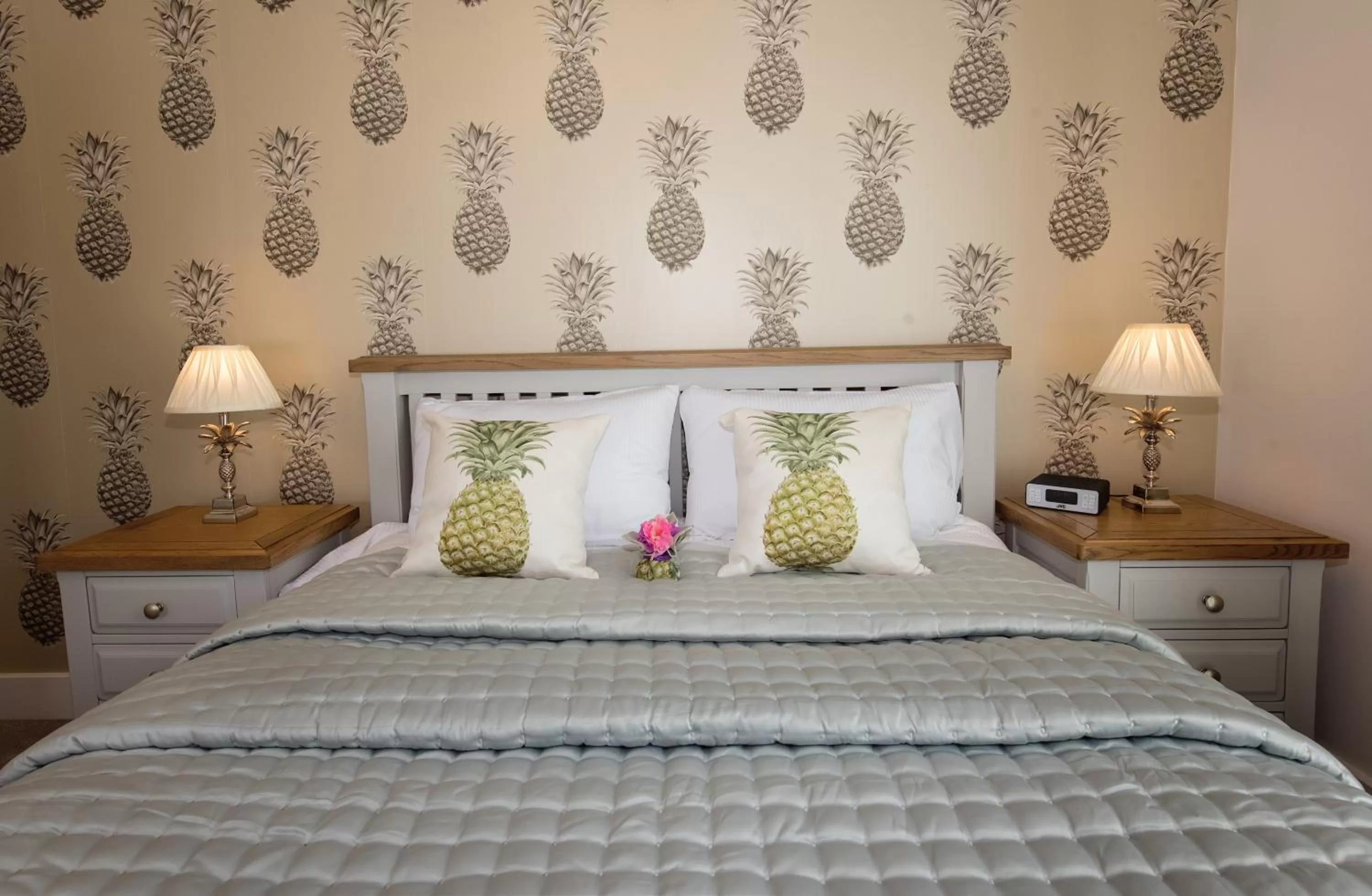 Bed in Best Luxury Apart Hotel in Oxford- Beechwood House