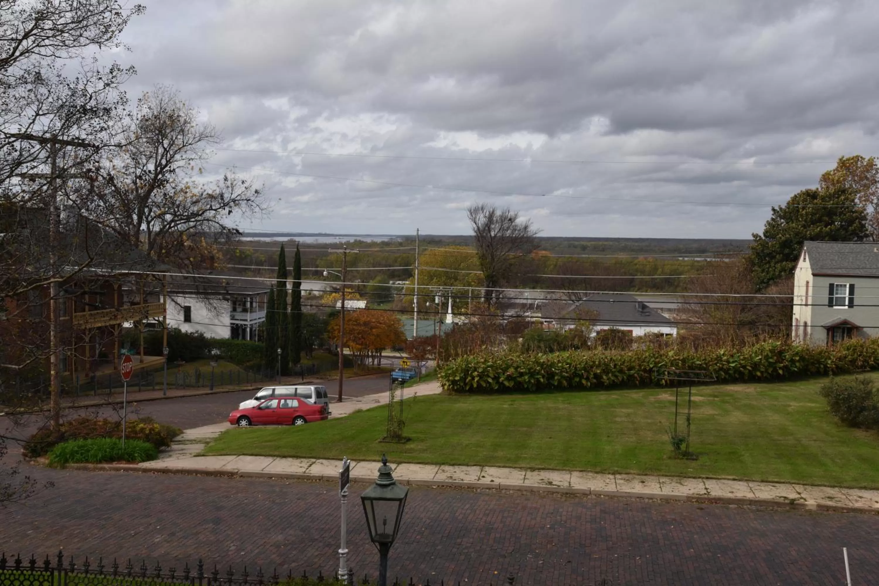 Day in Corners Mansion Inn - A Bed and Breakfast