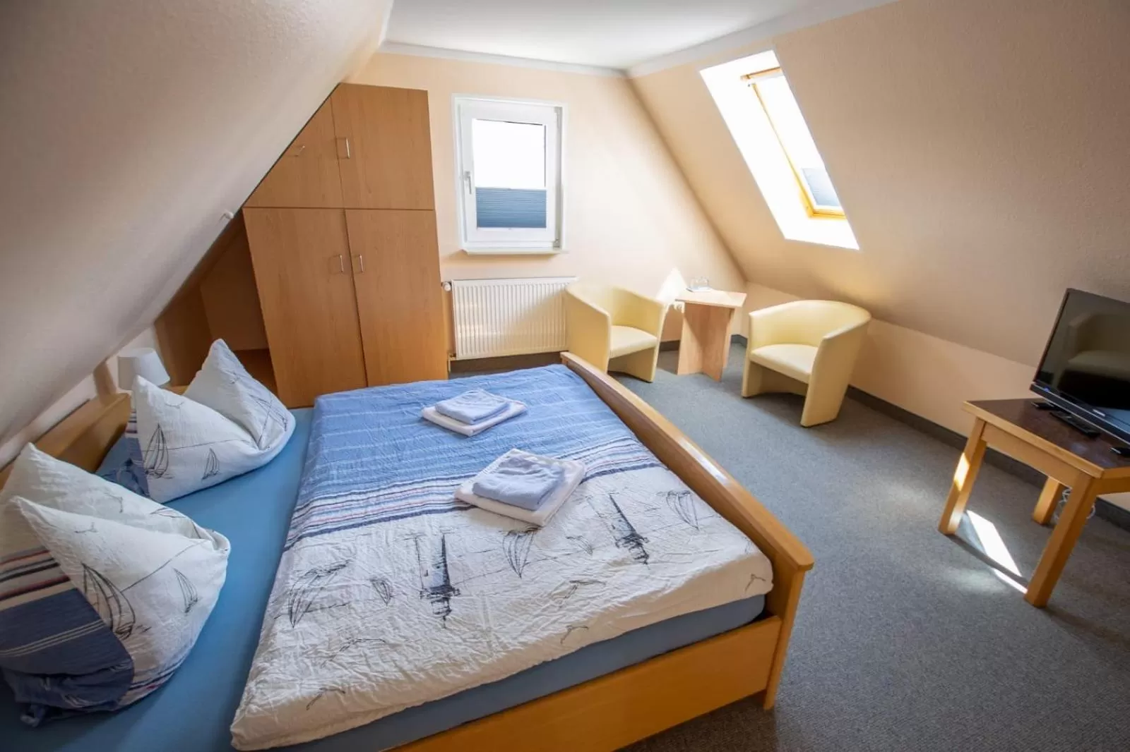 Bed in Hotel Pension Nordseewelle