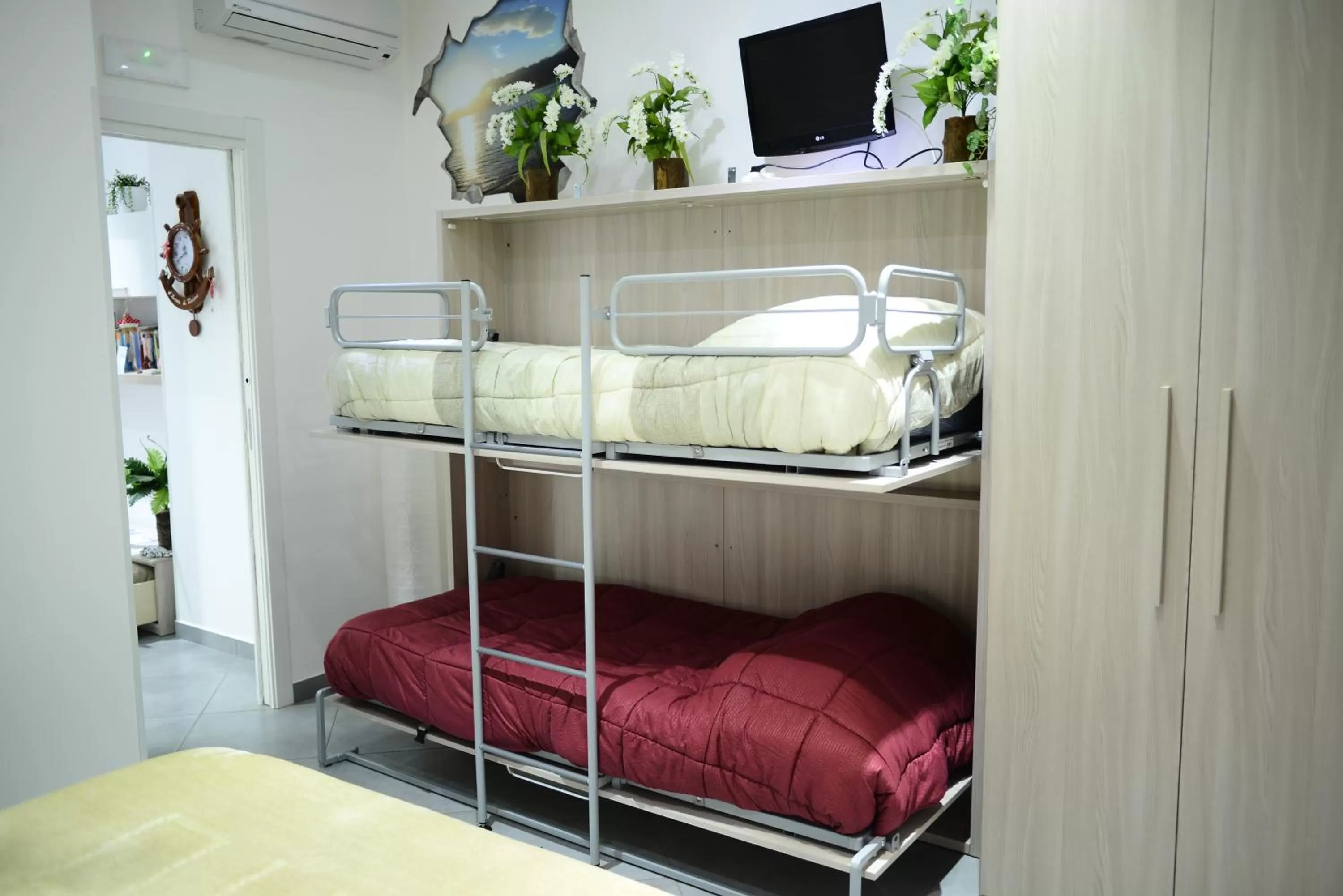 bunk bed, Bed in L'Ancora di Torrione
