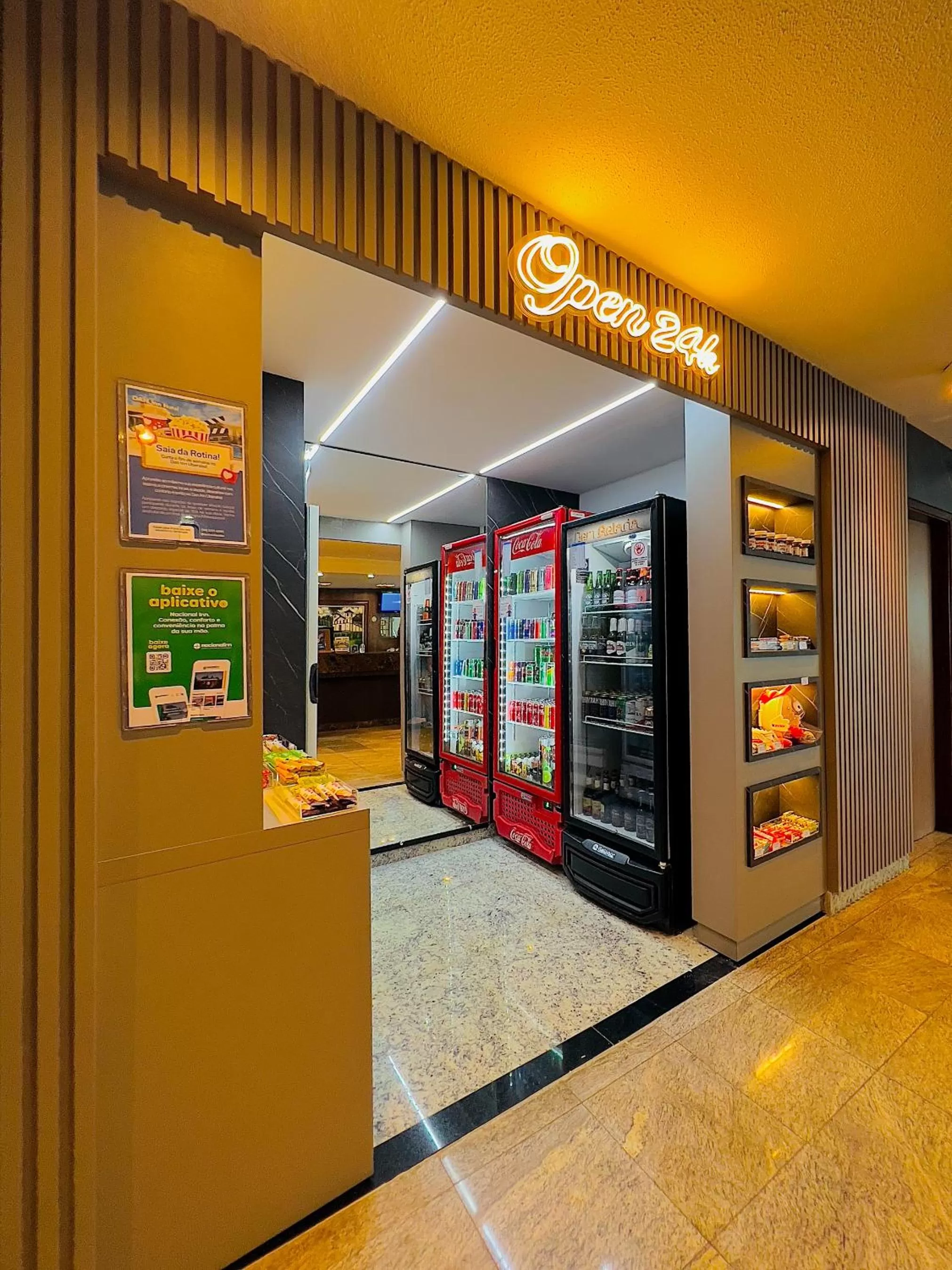 Lounge or bar in Hotel Dan Inn Uberaba & Convenções By Nacional Inn