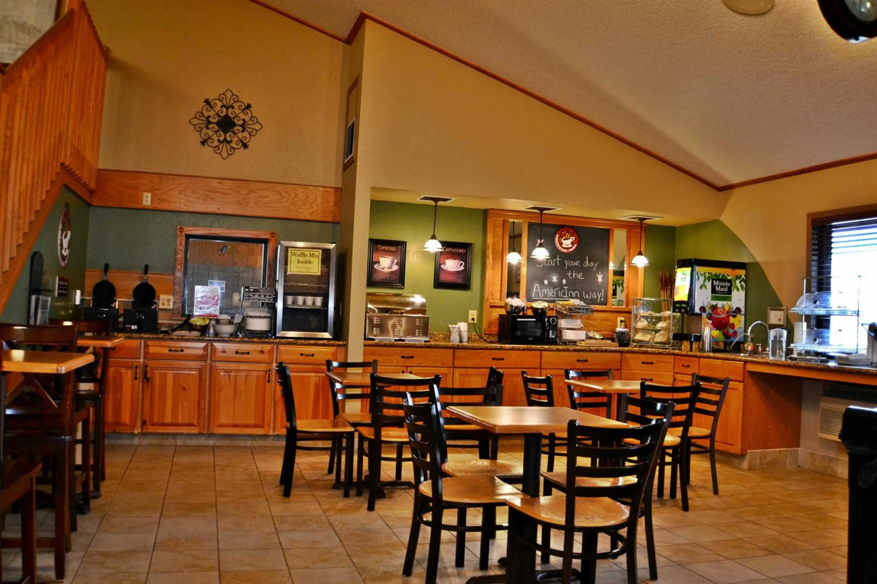 Continental breakfast in AmericInn by Wyndham Calumet