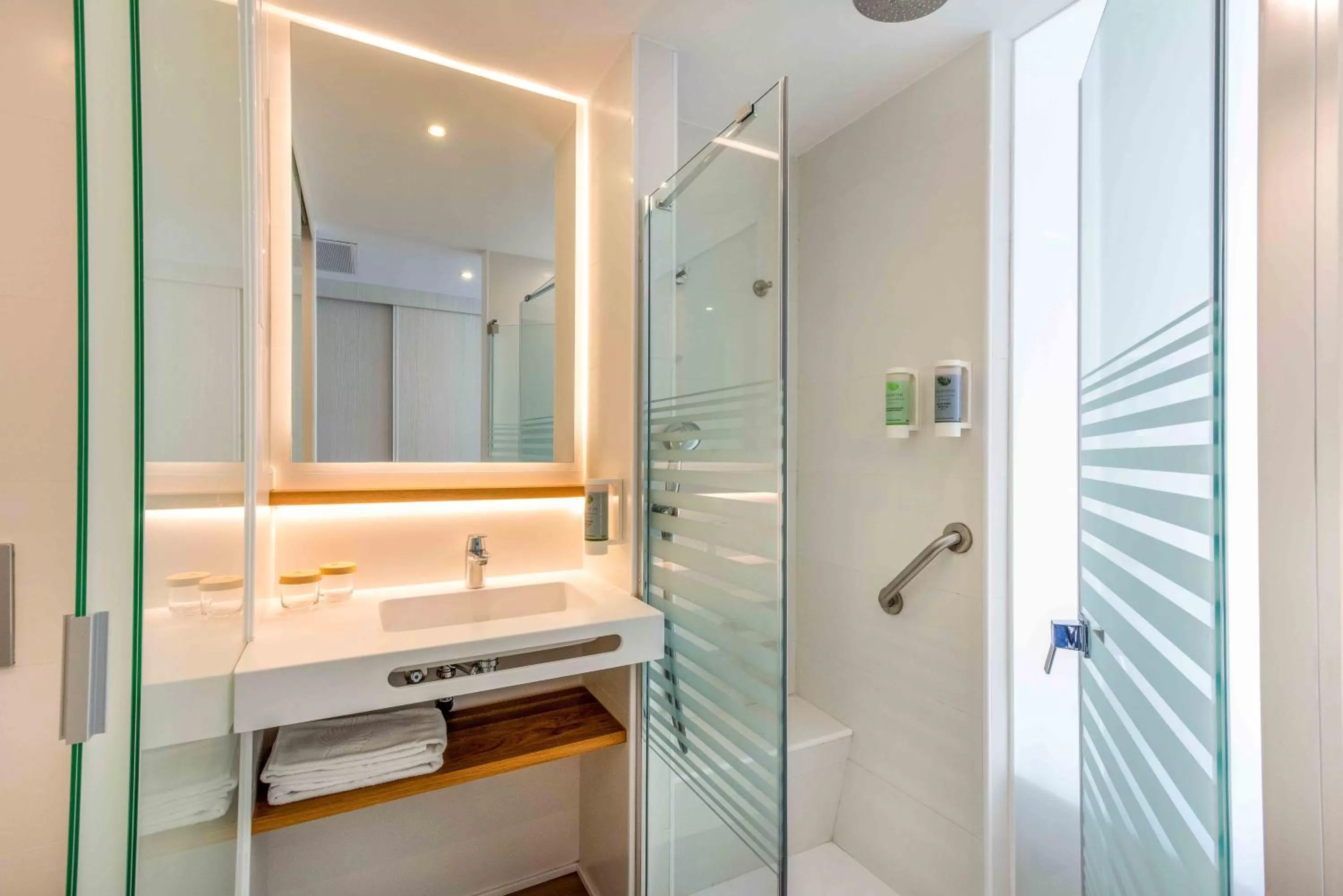 Bathroom in Valentin Park Club