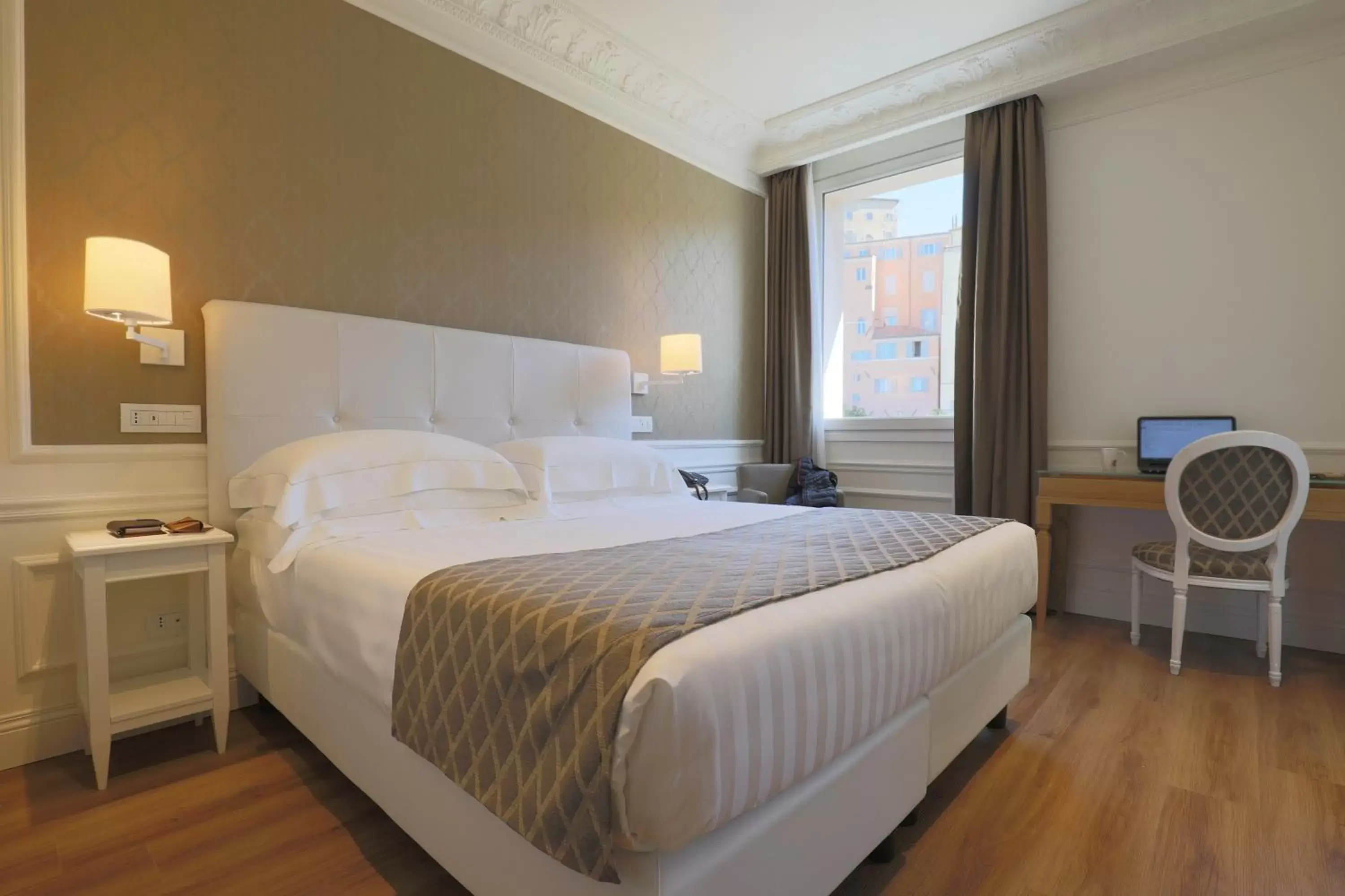 Superior Double or Twin Room in Grand Hotel Palace Superior Double or Twin Room in Grand Hotel Palace