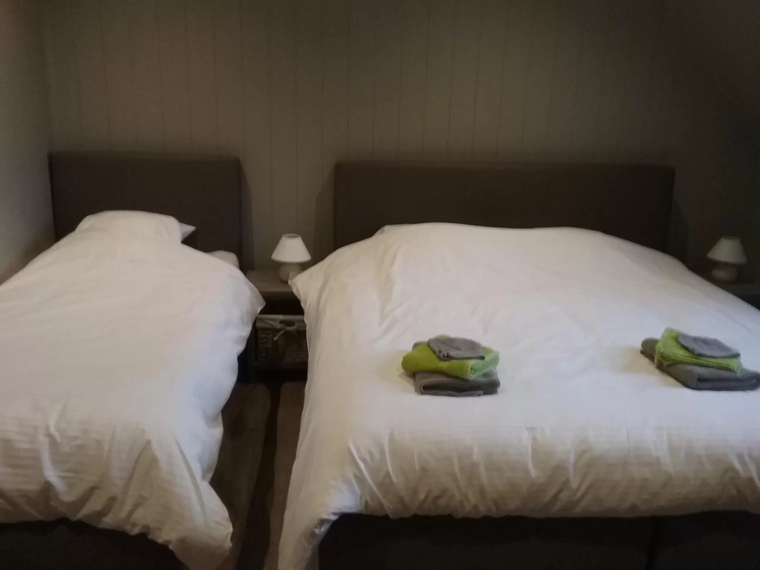 Bed in B&B De Dulle Koe