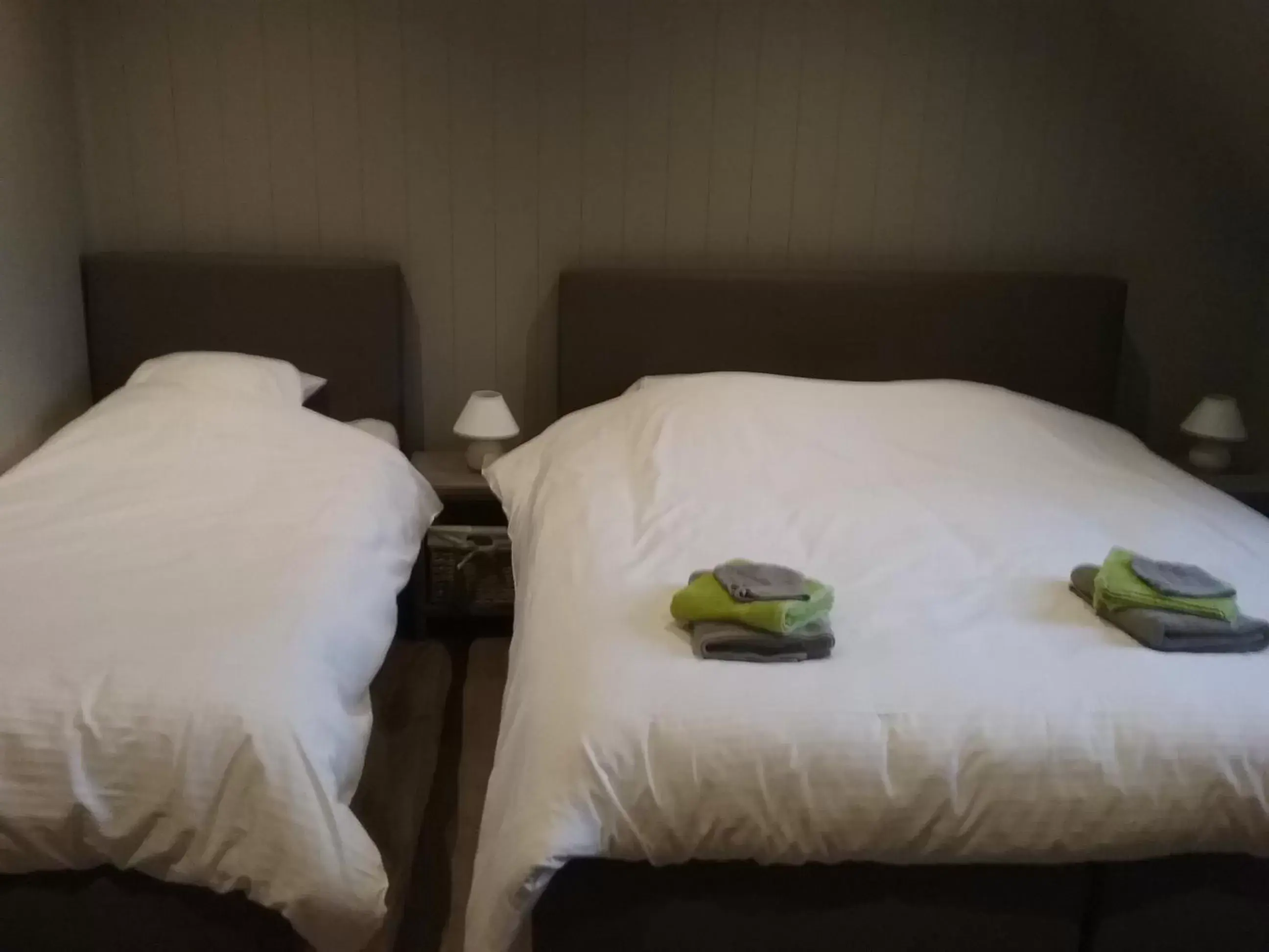 King Room with Garden View in B&B De Dulle Koe King Room with Garden View in B&B De Dulle Koe