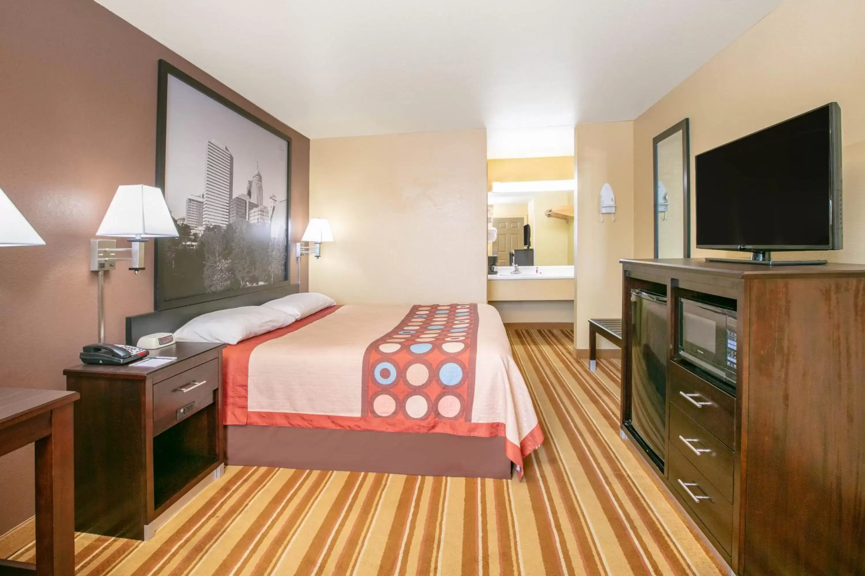 King Room - Non-Smoking in Super 8 by Wyndham Big Cabin/Vinita Area King Room - Non-Smoking in Super 8 by Wyndham Big Cabin/Vinita Area