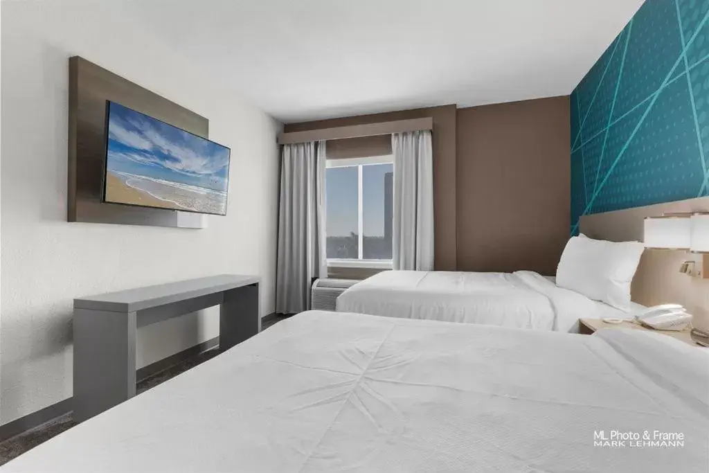 Queen Suite with Two Queen Beds and Sofa Bed - Non Smoking in Comfort Suites Queen Suite with Two Queen Beds and Sofa Bed - Non Smoking in Comfort Suites