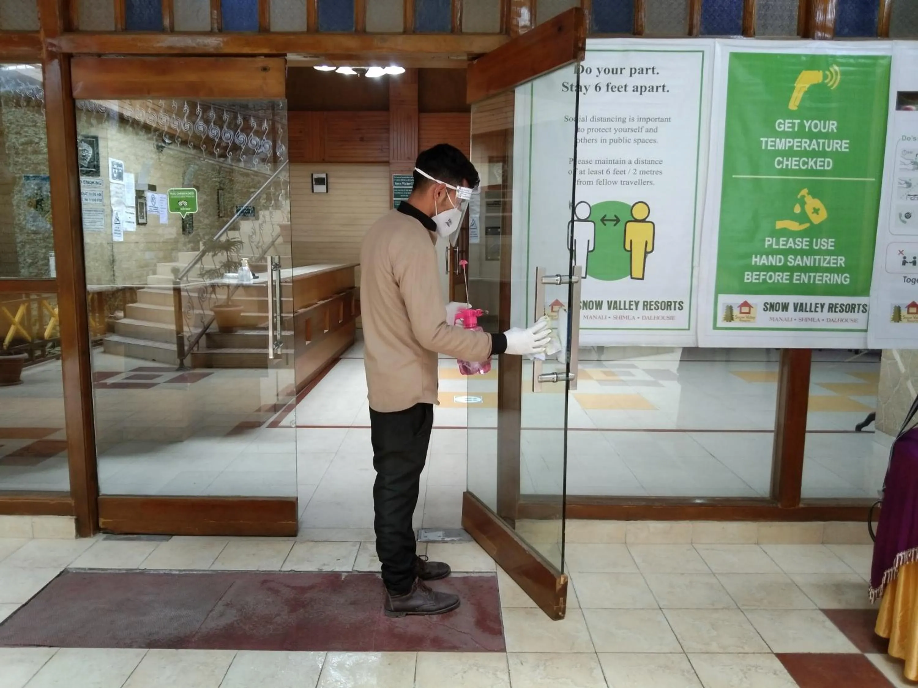 Lobby or reception in Snow Valley Resorts Dalhousie