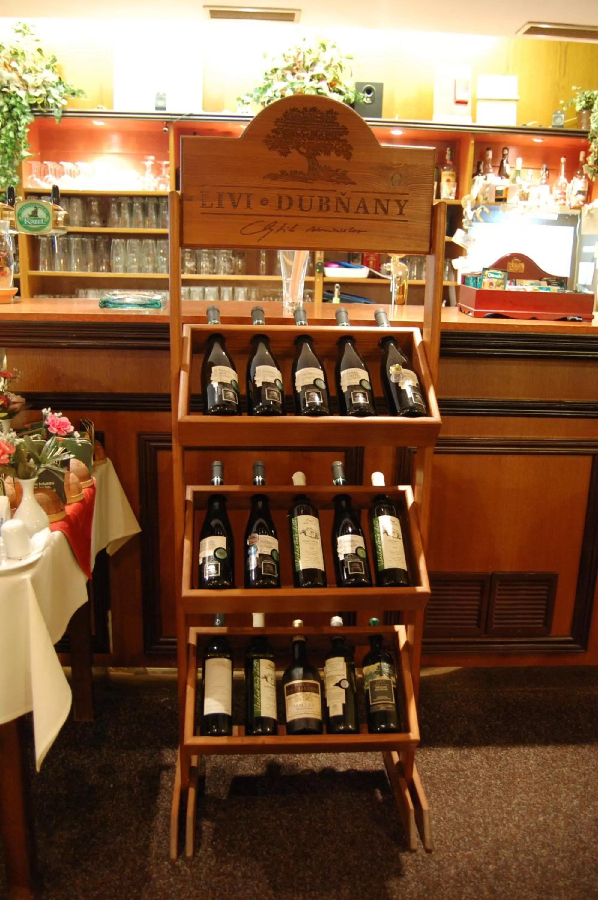 Restaurant/places to eat in Hotel Sloup