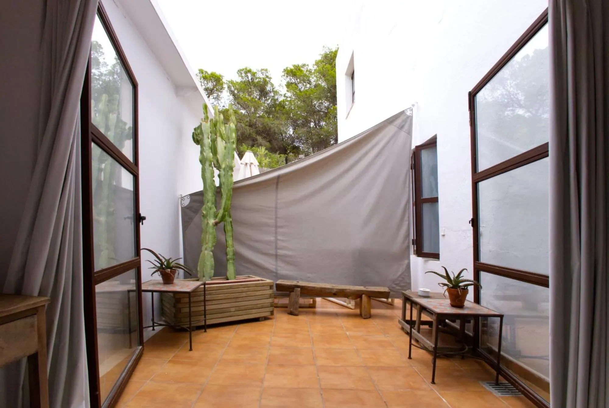 Patio in Boutique Hostal La Curandera de Salinas