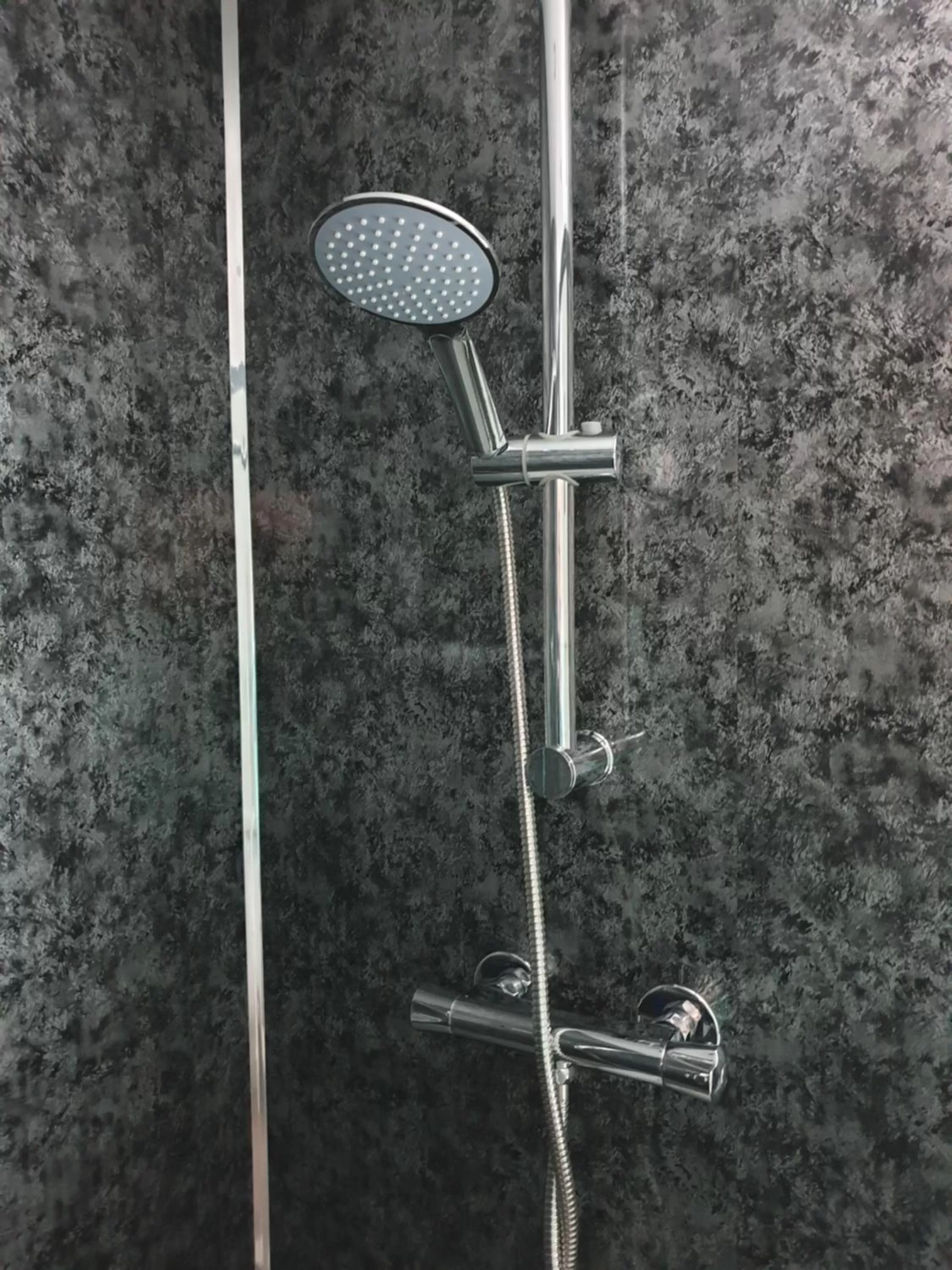 Compston House B & B