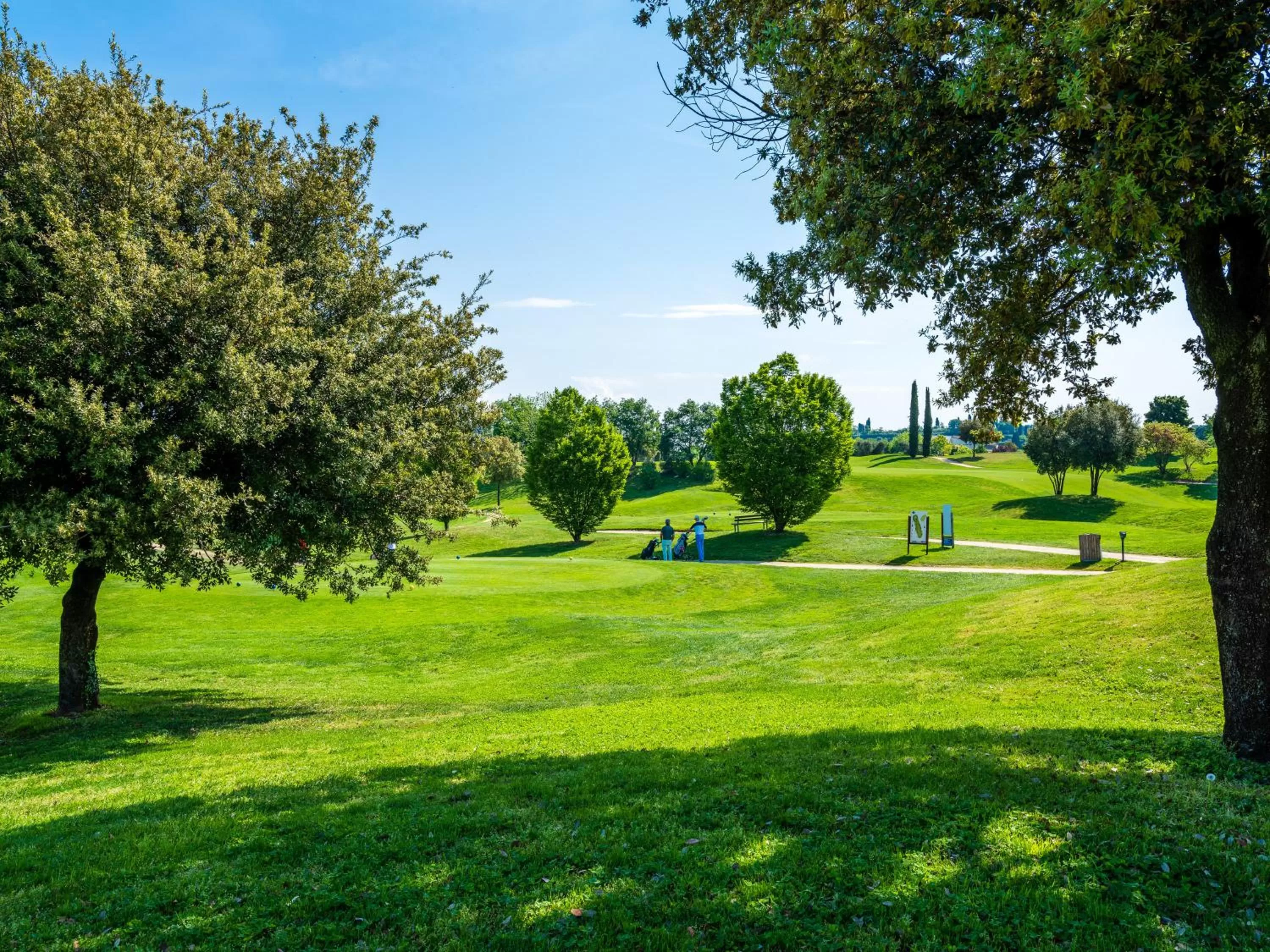 Golfcourse in Active Hotel Paradiso