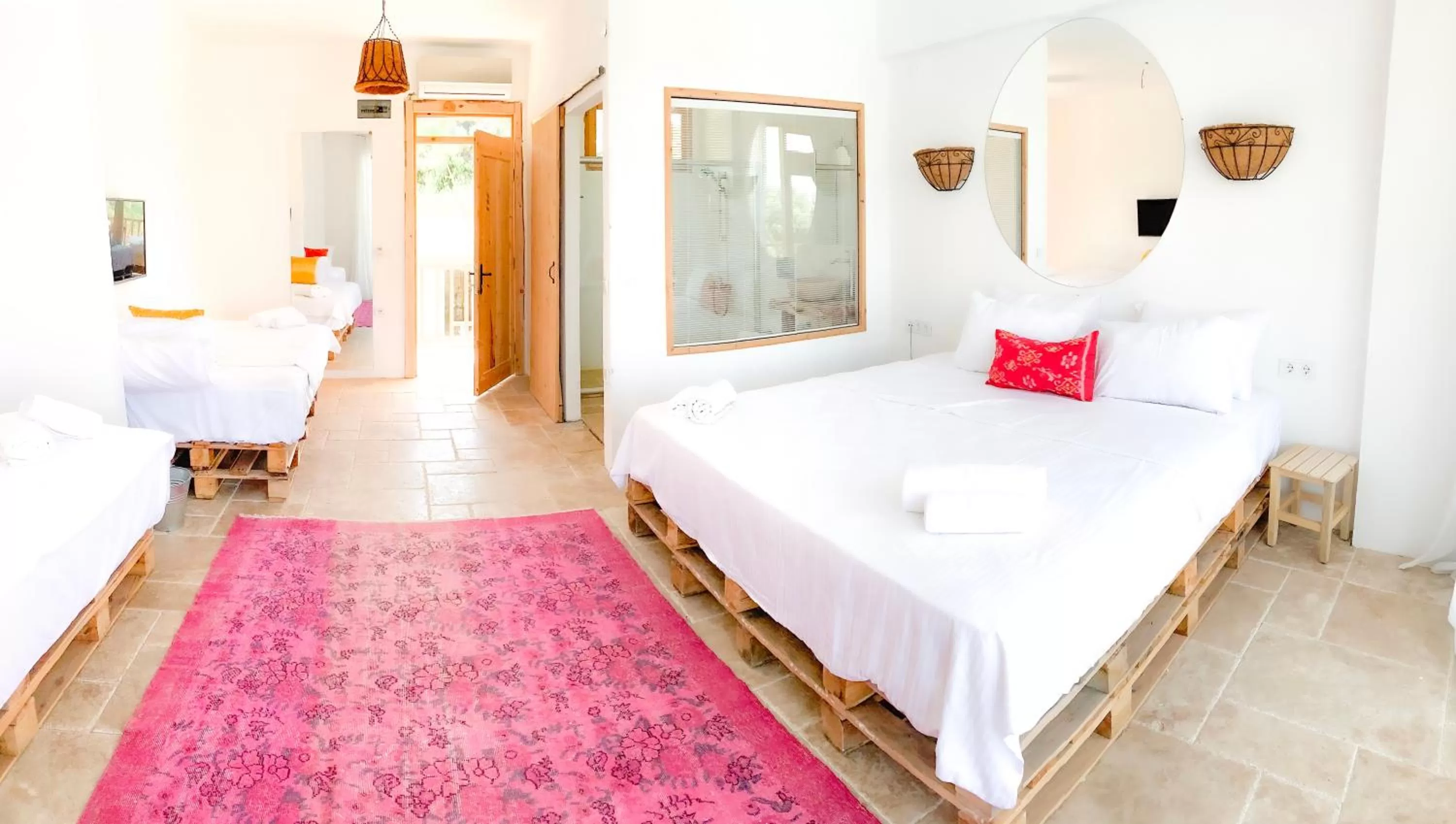 Bed in Alaçatı Barbarossa Hotel