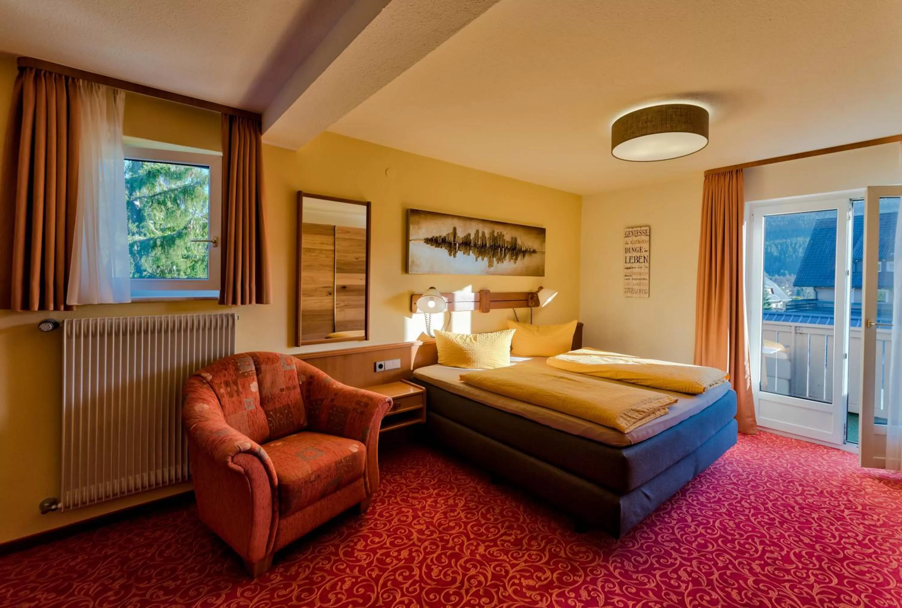 Photo of the whole room in Hotel Sonneneck Titisee -Adults Only-