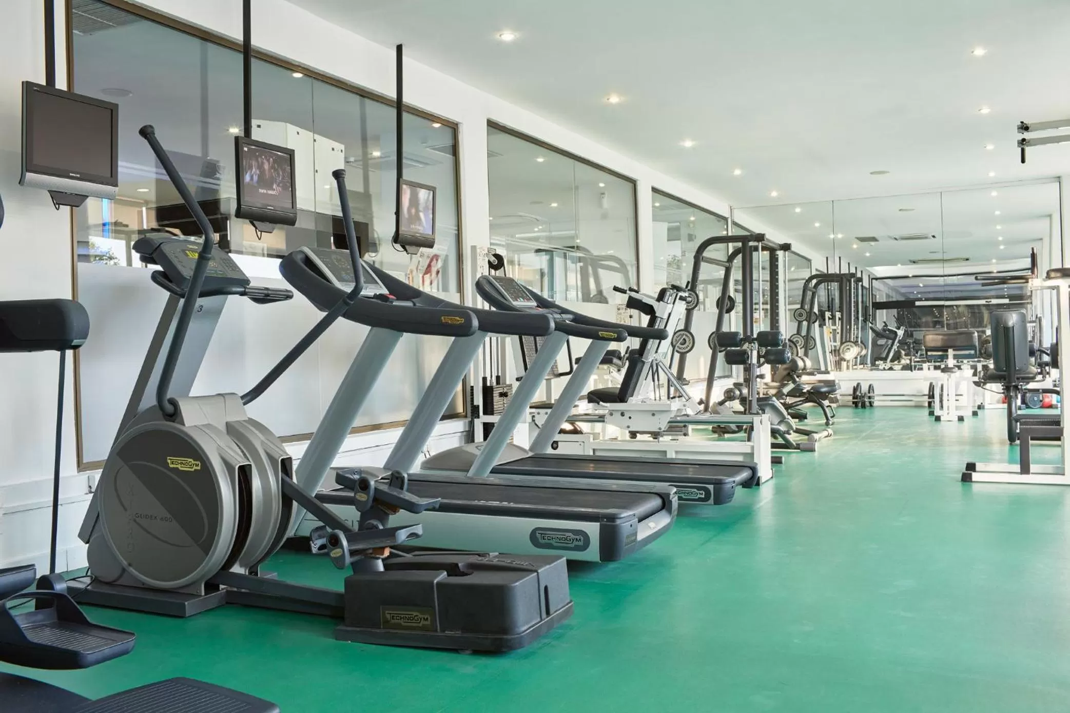 Fitness centre/facilities in Grecian Bay