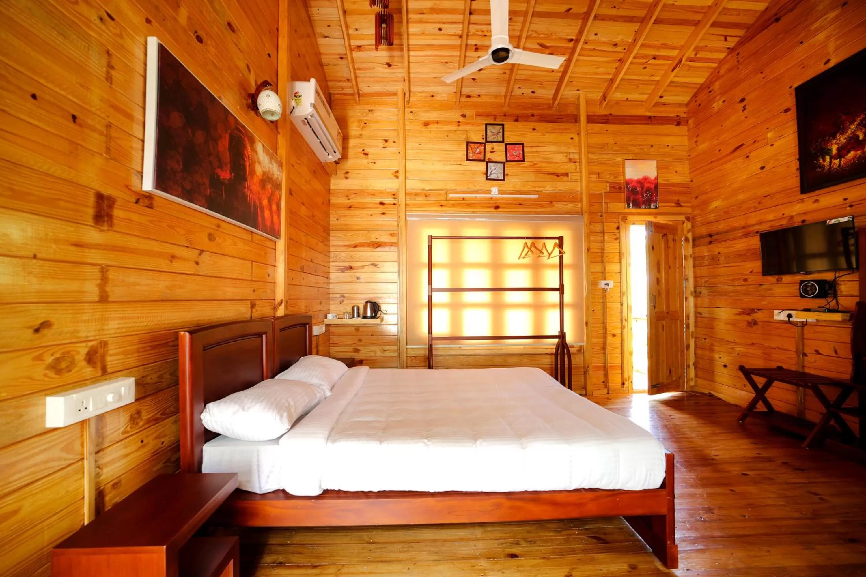 Bed in Woodrose Resort