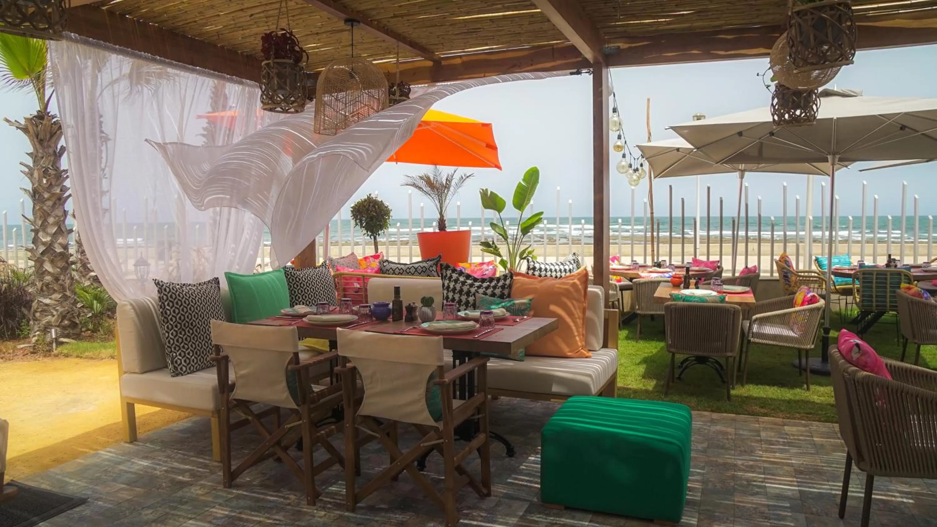 Restaurant/places to eat in The View Bouznika