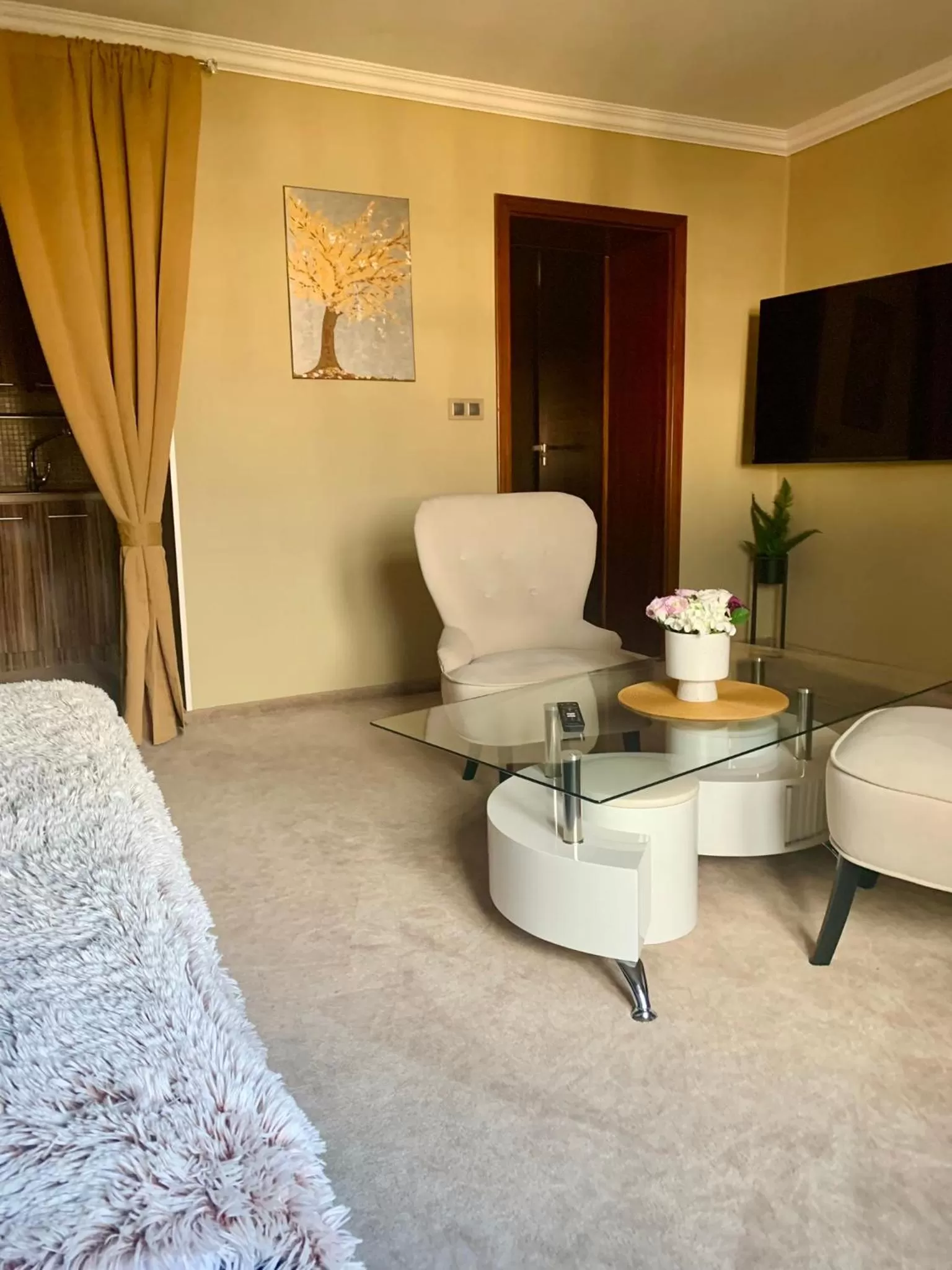 TV and multimedia, Seating Area in Wellness Hotel Beethoven