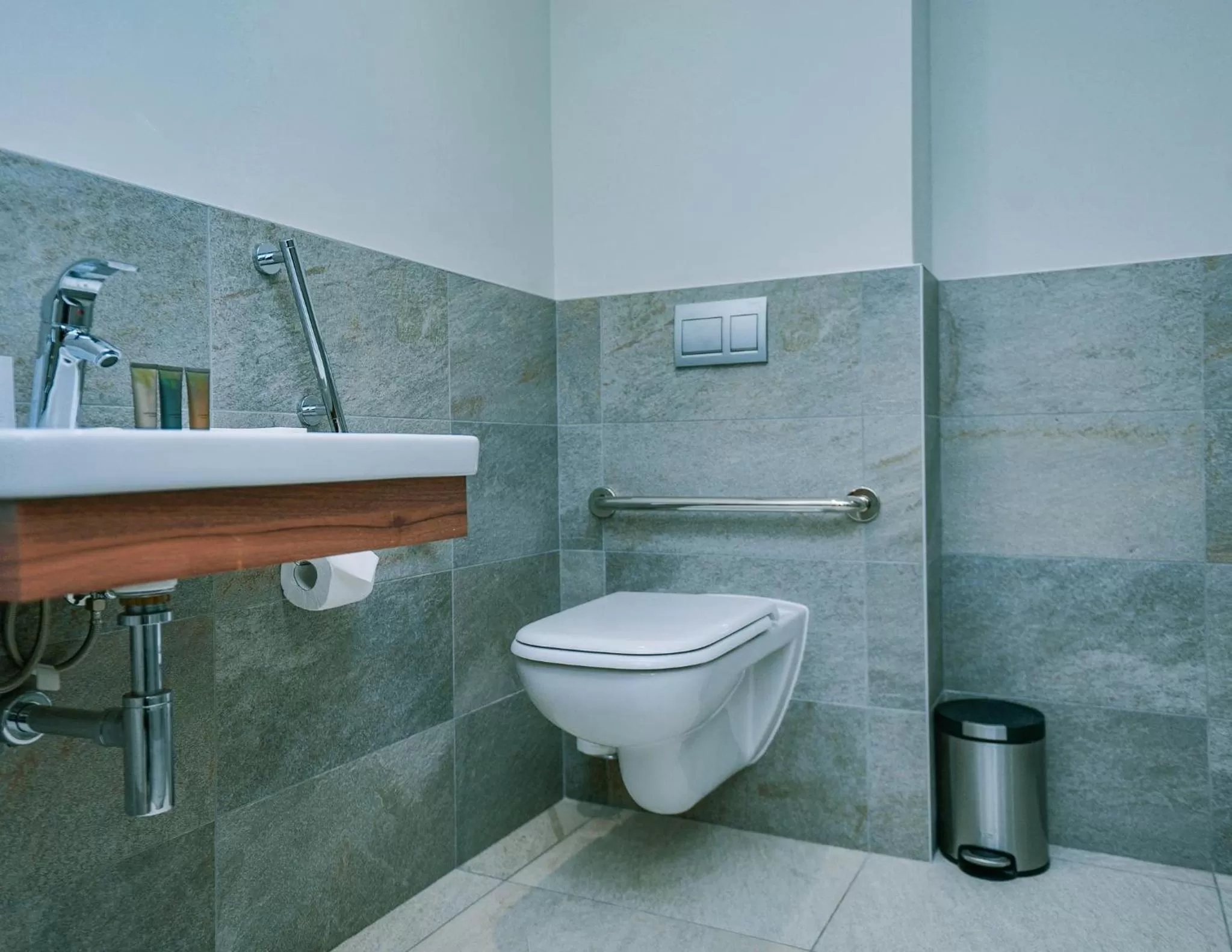 Bathroom in Crowne Plaza - Dar Es Salaam by IHG