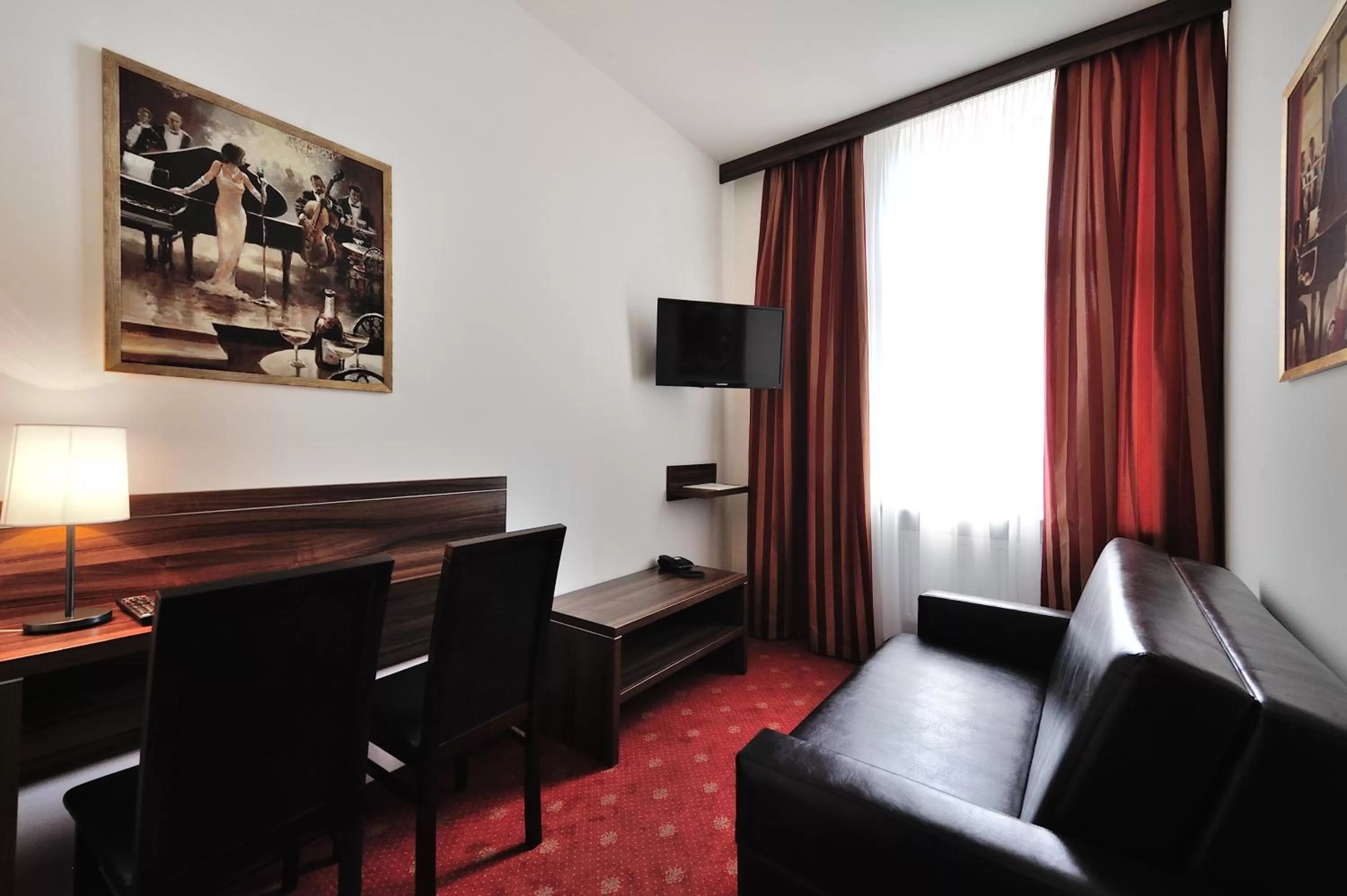 TV and multimedia in Hotel Centrum Sosnowiec