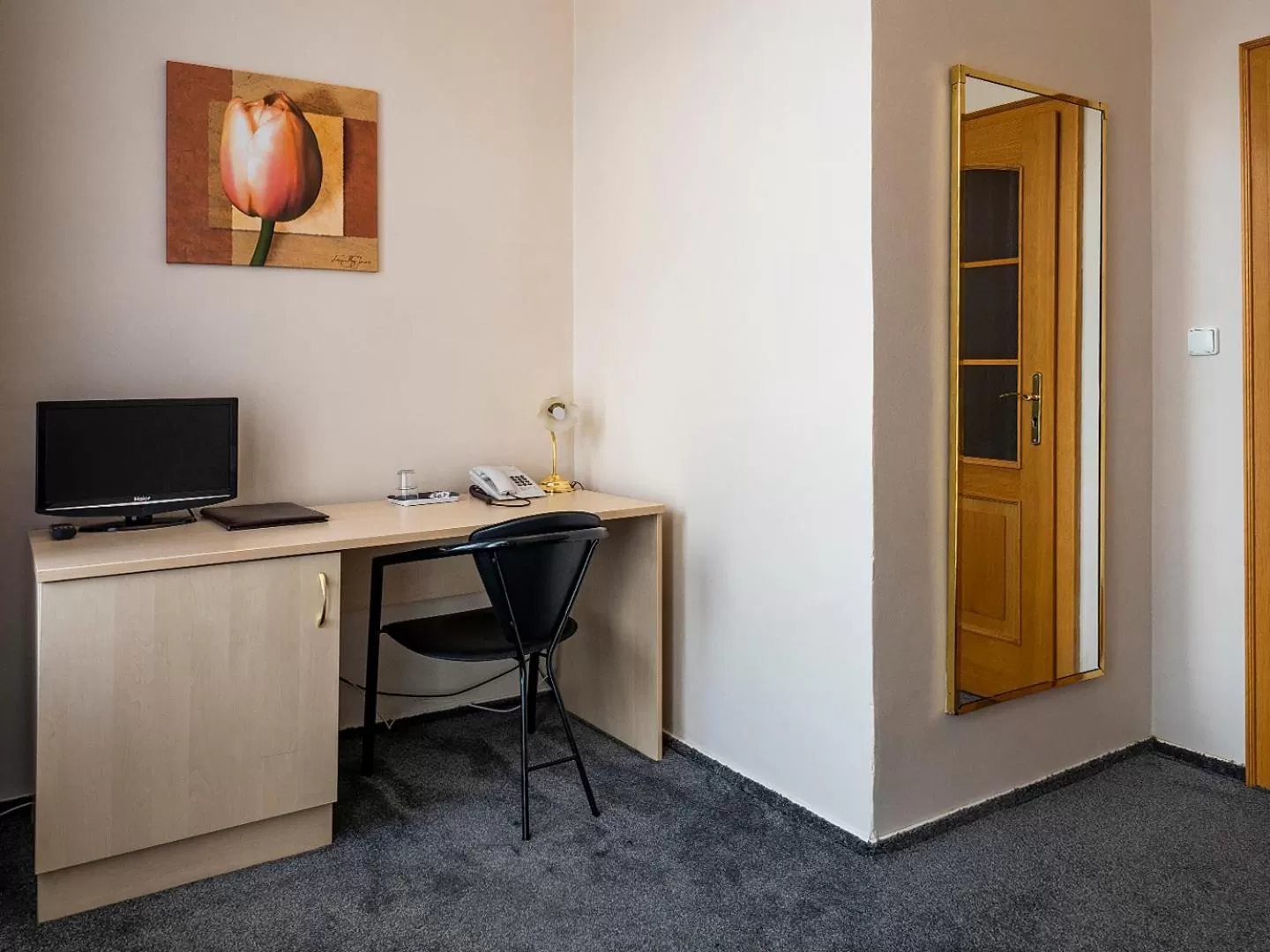 Property building, TV/Entertainment Center in Hotel Olympia Česká Lípa