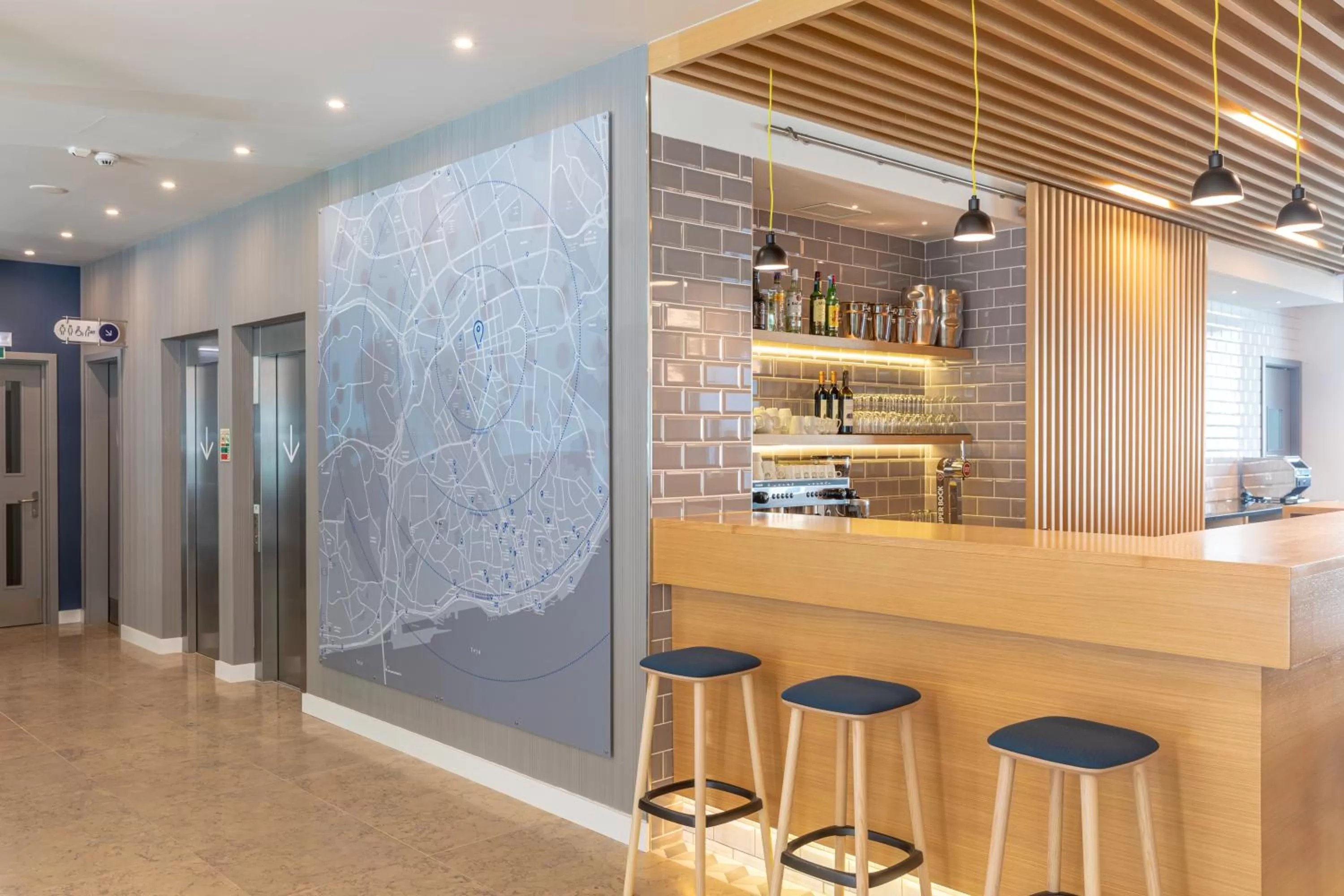 Property building in Holiday Inn Express - Lisbon - Plaza Saldanha by IHG