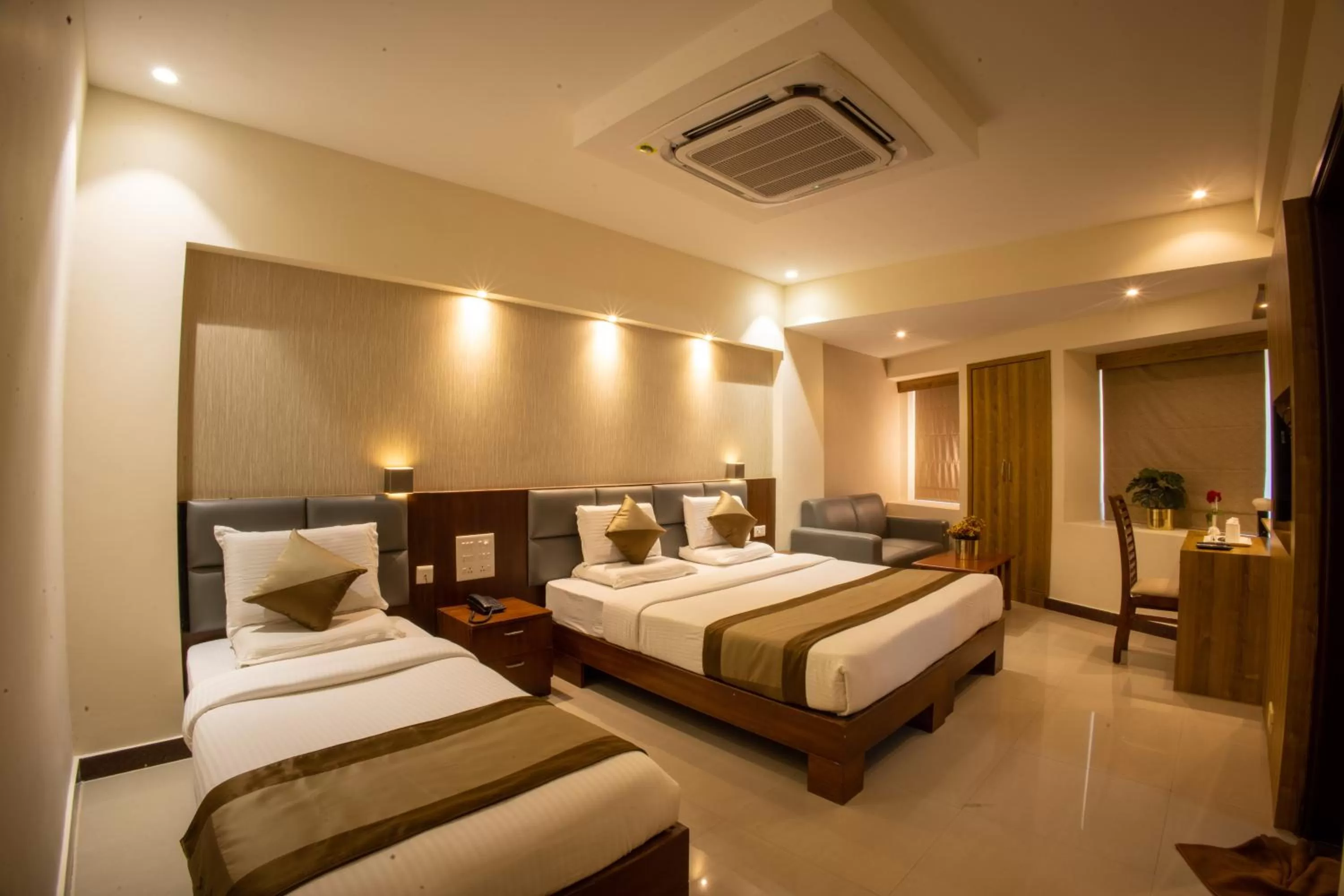 Bed in Metro Plaza Hotel by RAK Rooms, Mangaluru