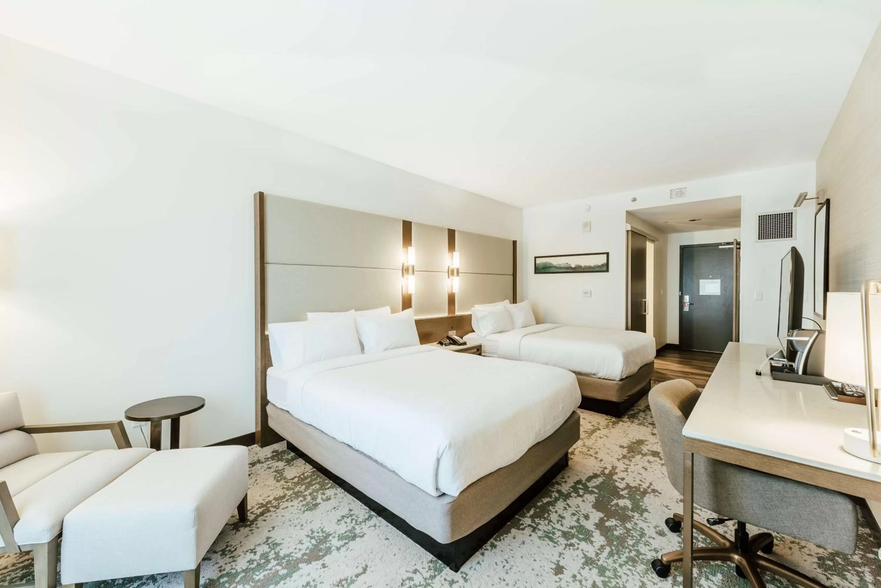 Bed in Hilton Garden Inn Denver Union Station