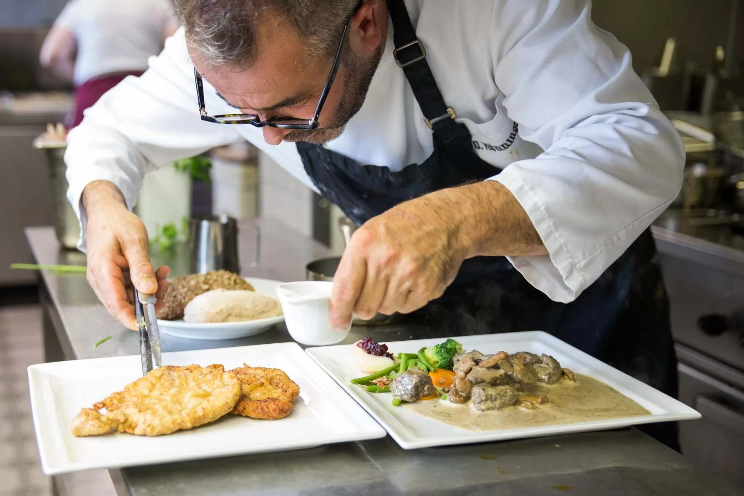 People, Food in Landgasthof & Brauerei Löwen Sasbach