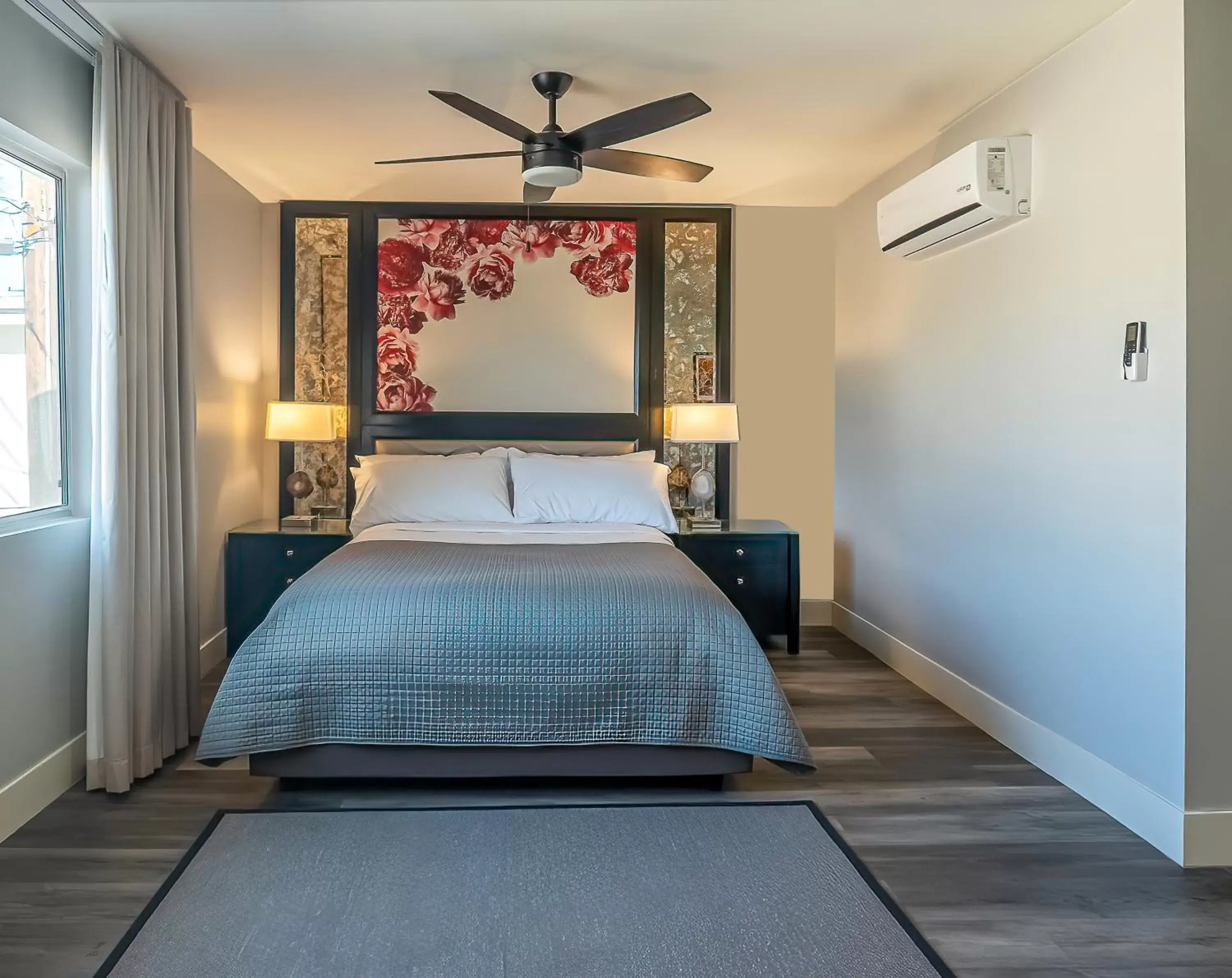 Queen Room in Onsen Hotel and Spa Queen Room in Onsen Hotel and Spa