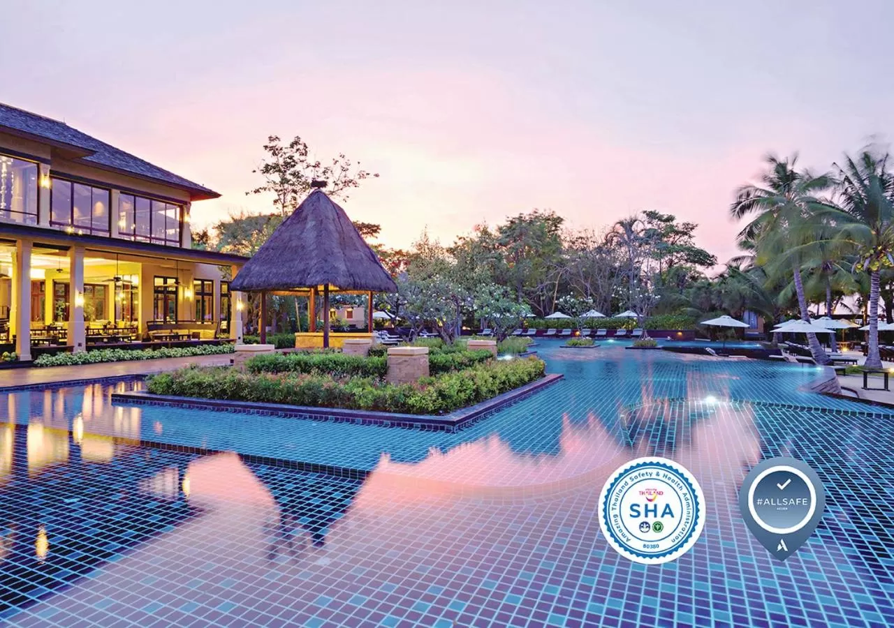 Logo/Certificate/Sign in Mövenpick Asara Resort & Spa Hua Hin