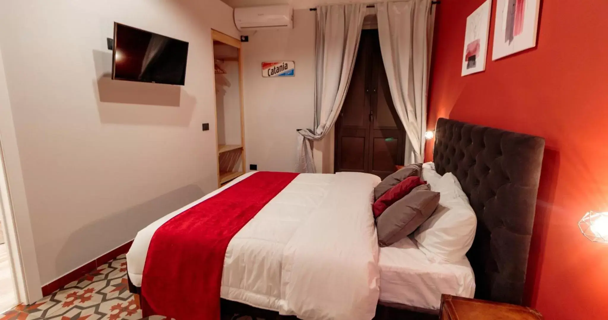 Double Room with Private Bathroom - single occupancy in Siculis Double Room with Private Bathroom - single occupancy in Siculis