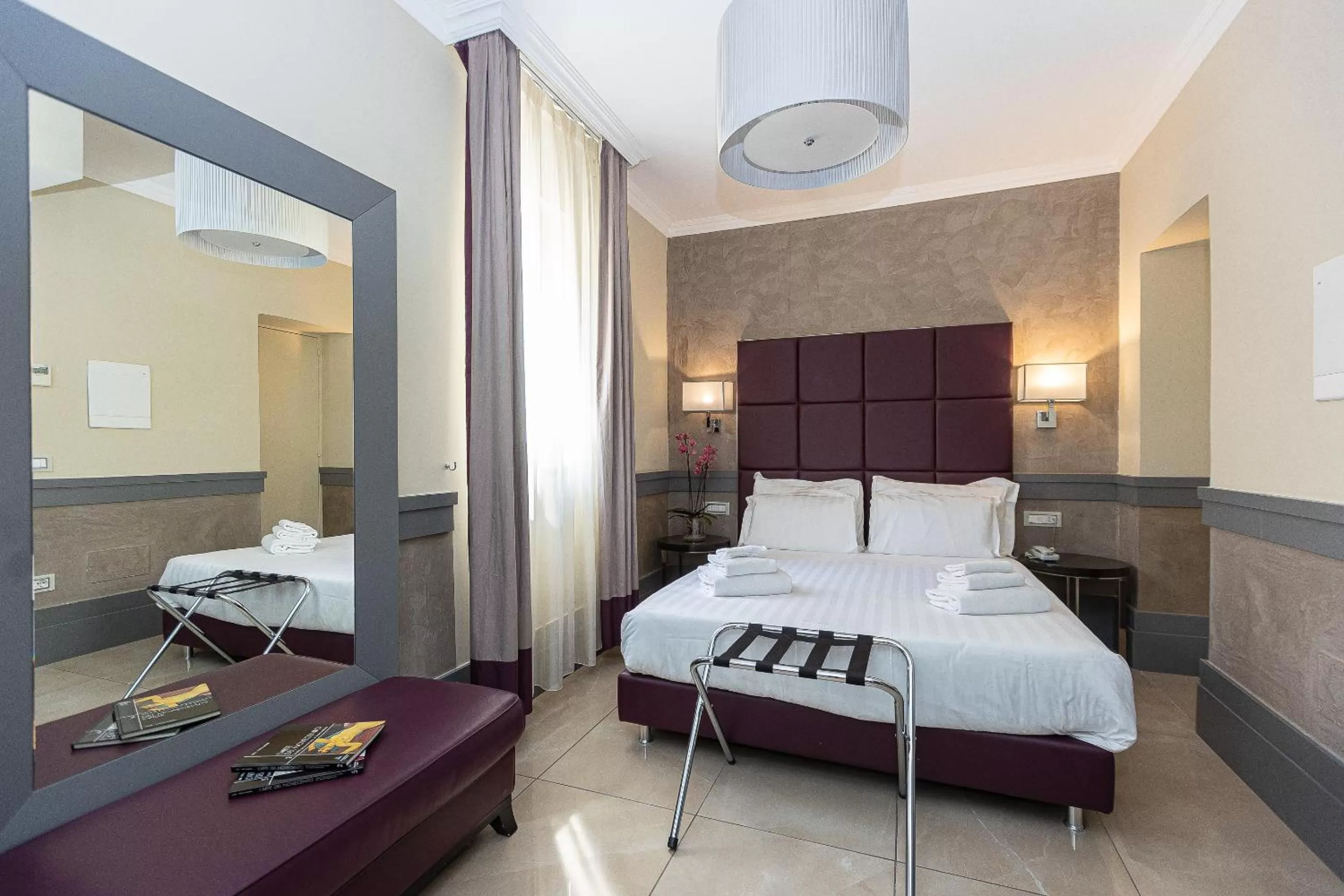 Bed in Hotel Castellino Roma