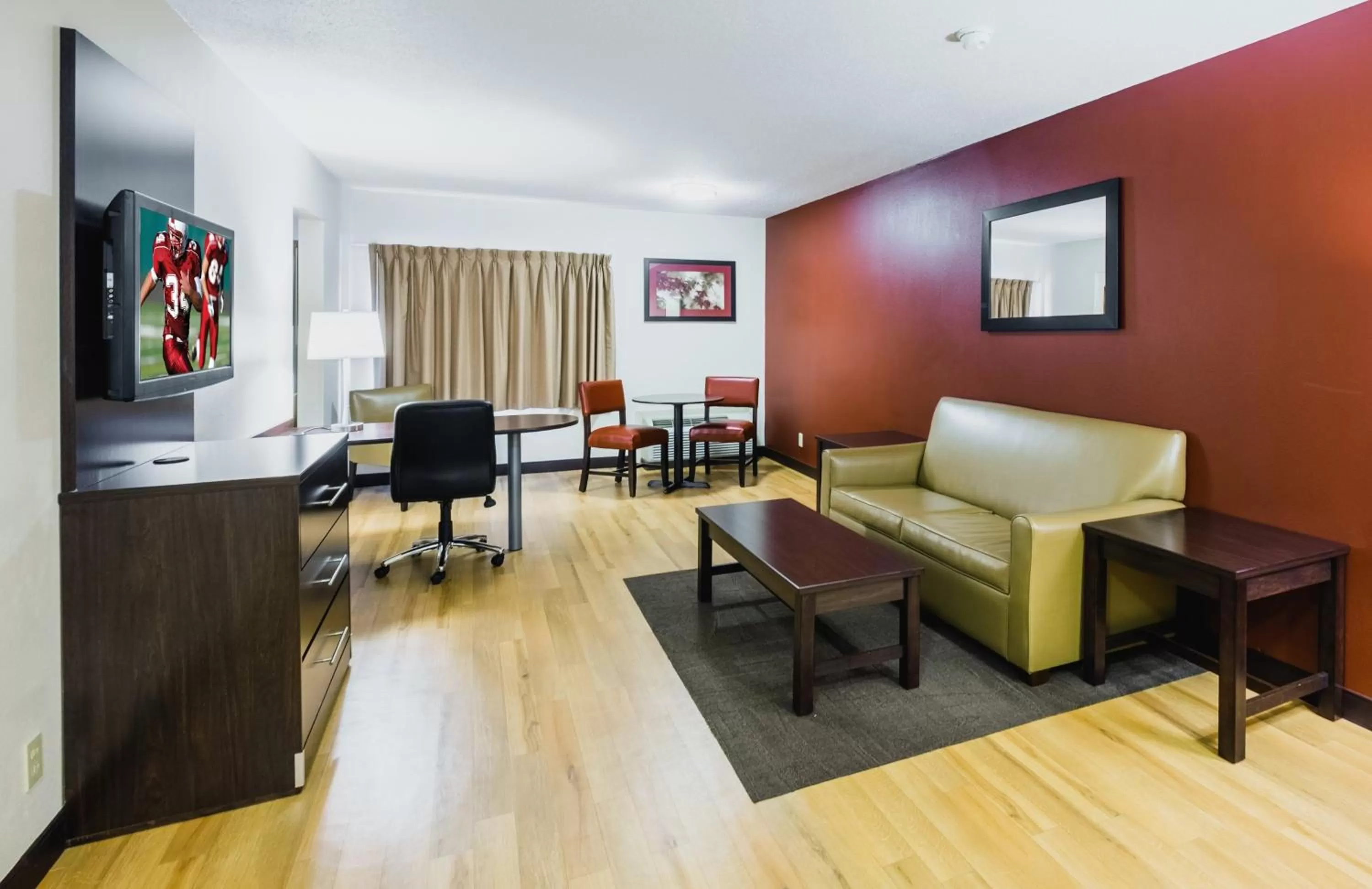 Suite King Room Smoke Free in Red Roof Inn PLUS+ South Deerfield - Amherst