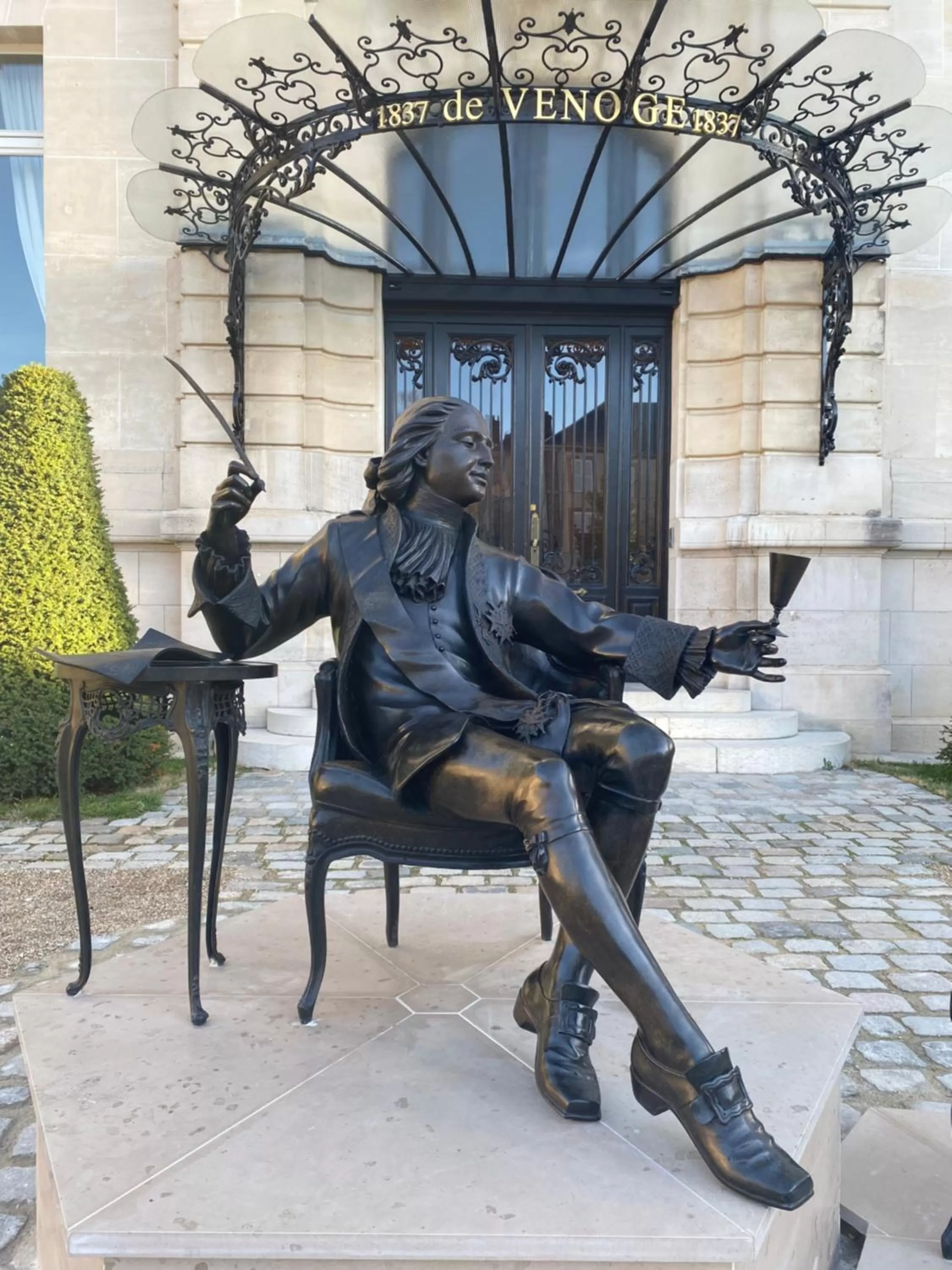 Property building in Les Suites du Champagne de Venoge