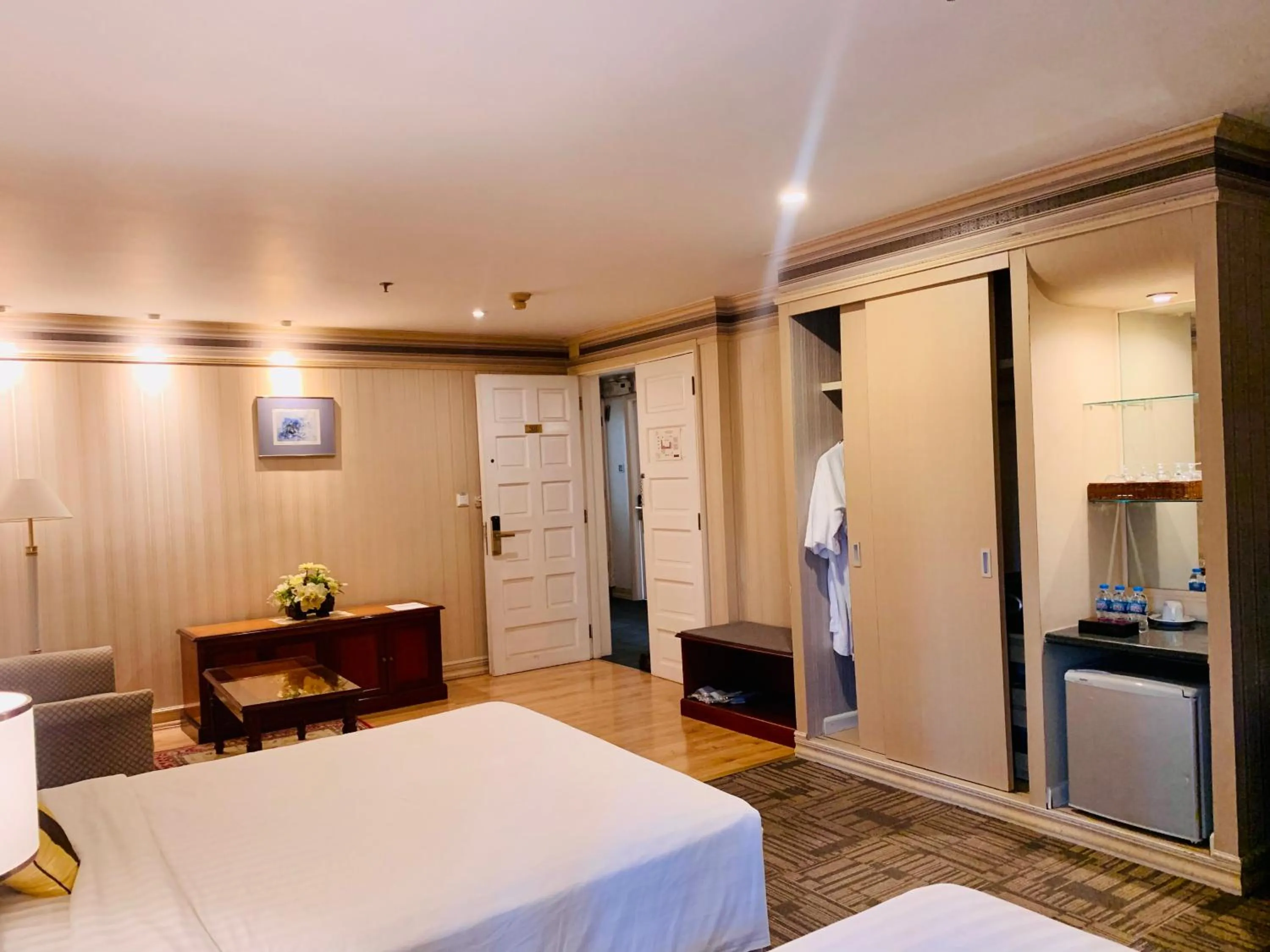 Photo of the whole room, Bed in Lotus Saigon Hotel