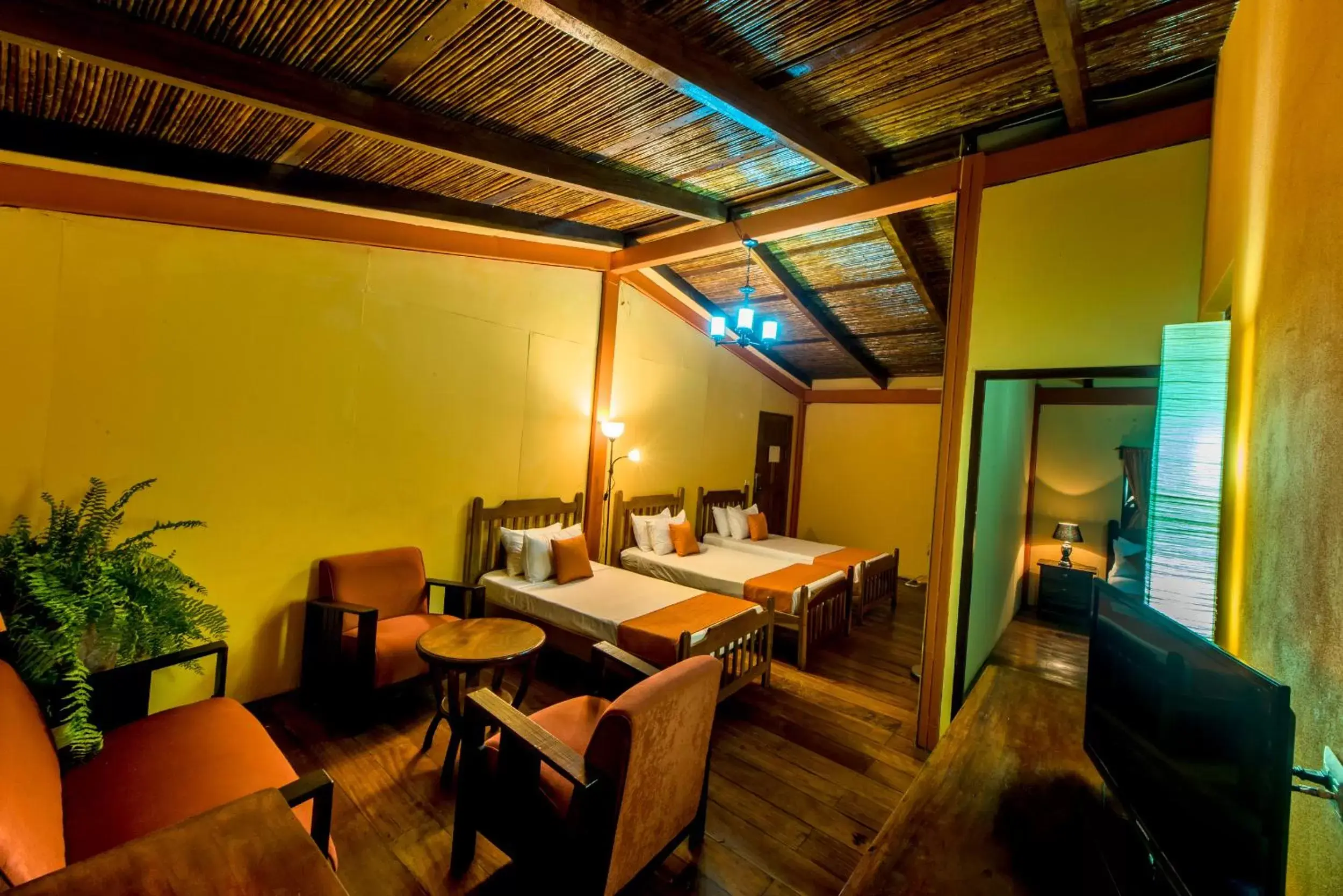 Suite with Lake View in Hotel El Maltese Suite with Lake View in Hotel El Maltese