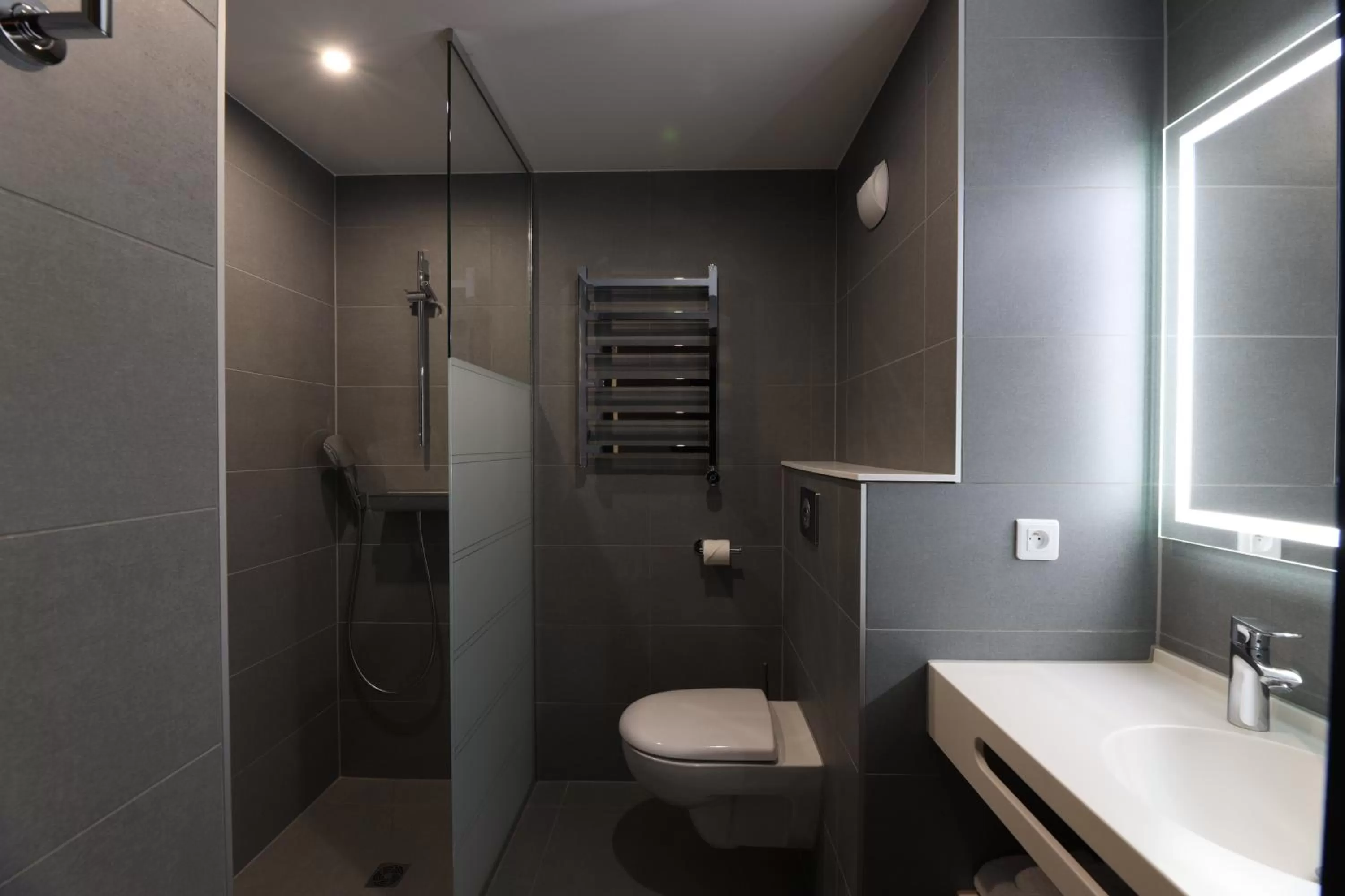 People in ibis Styles Ajaccio Napoleon