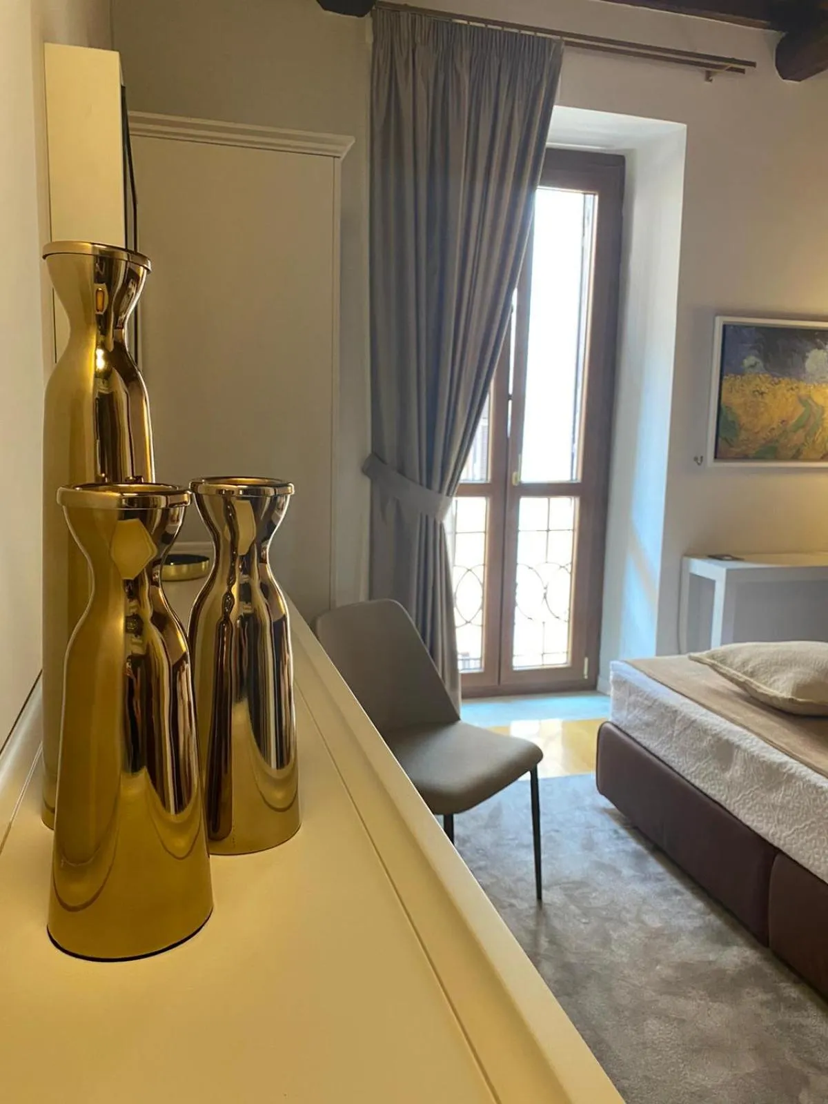 Photo of the whole room, Bed in Condotti Rooms