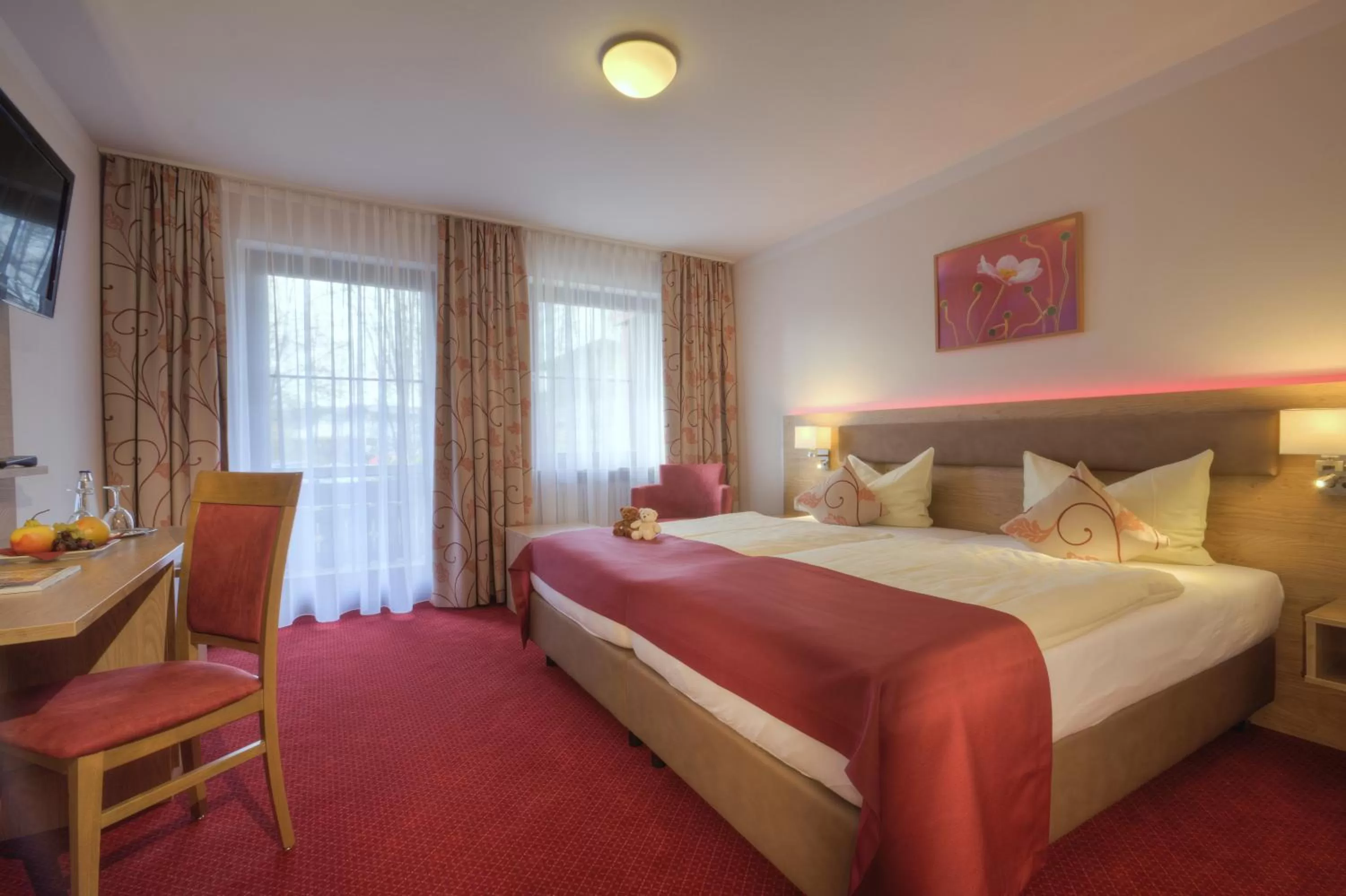 View (from property/room), Bed in Ströbinger Hof - Therme Wellness Resort