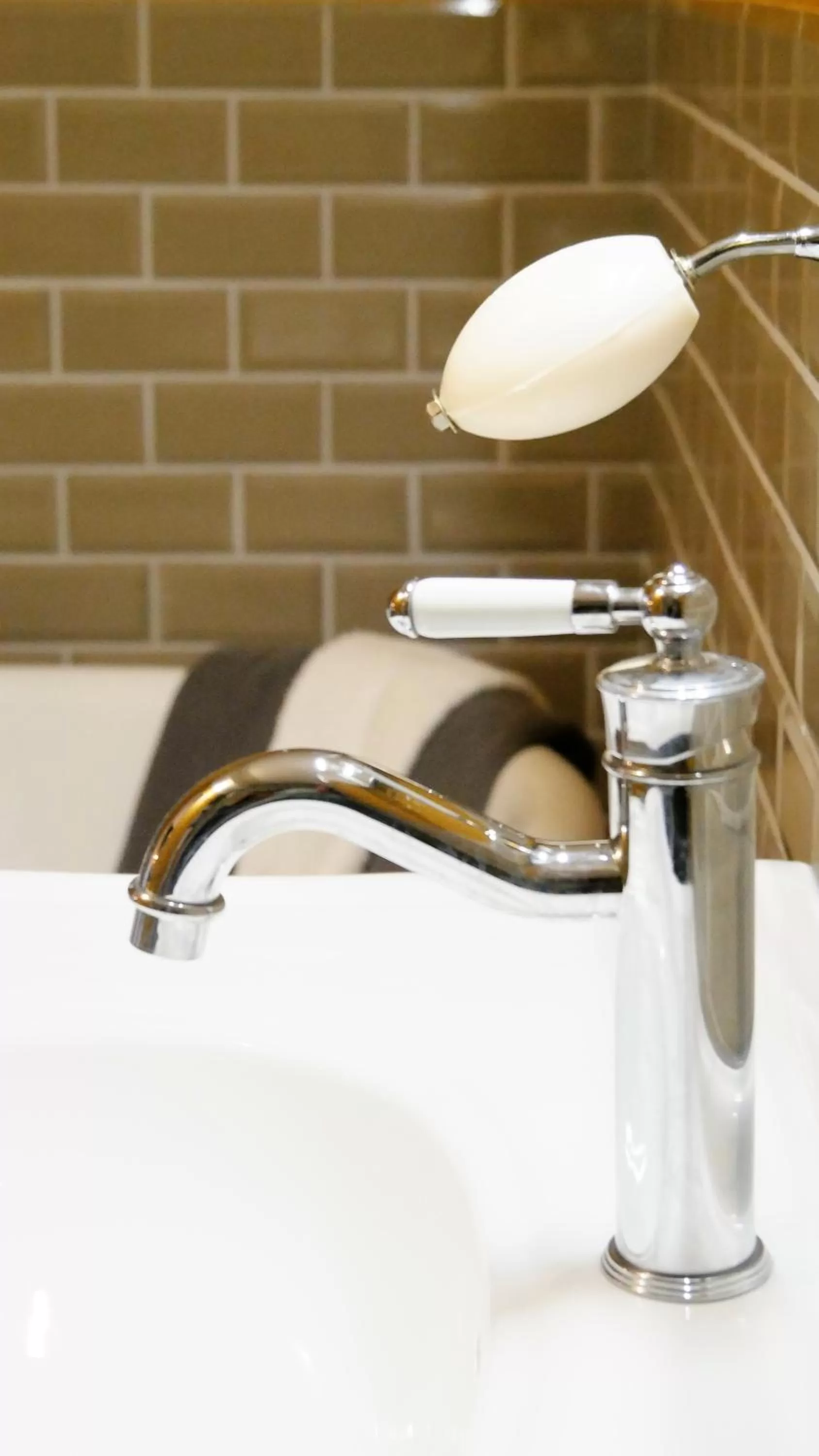 Bathroom in Chambres d'hôtes les Bruyères