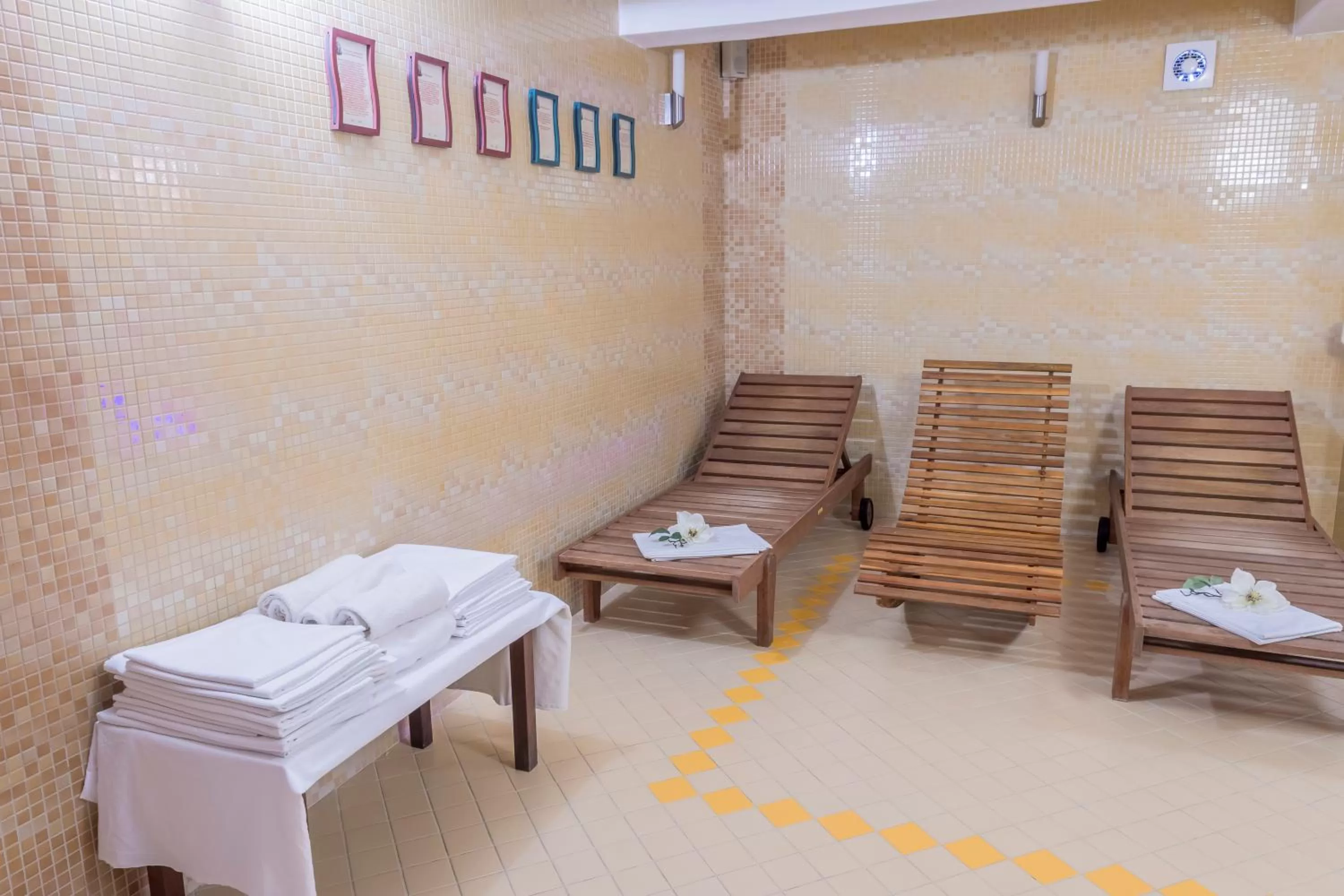 Spa and wellness centre/facilities in Penzión Hradbová Old Town Residence & SPA