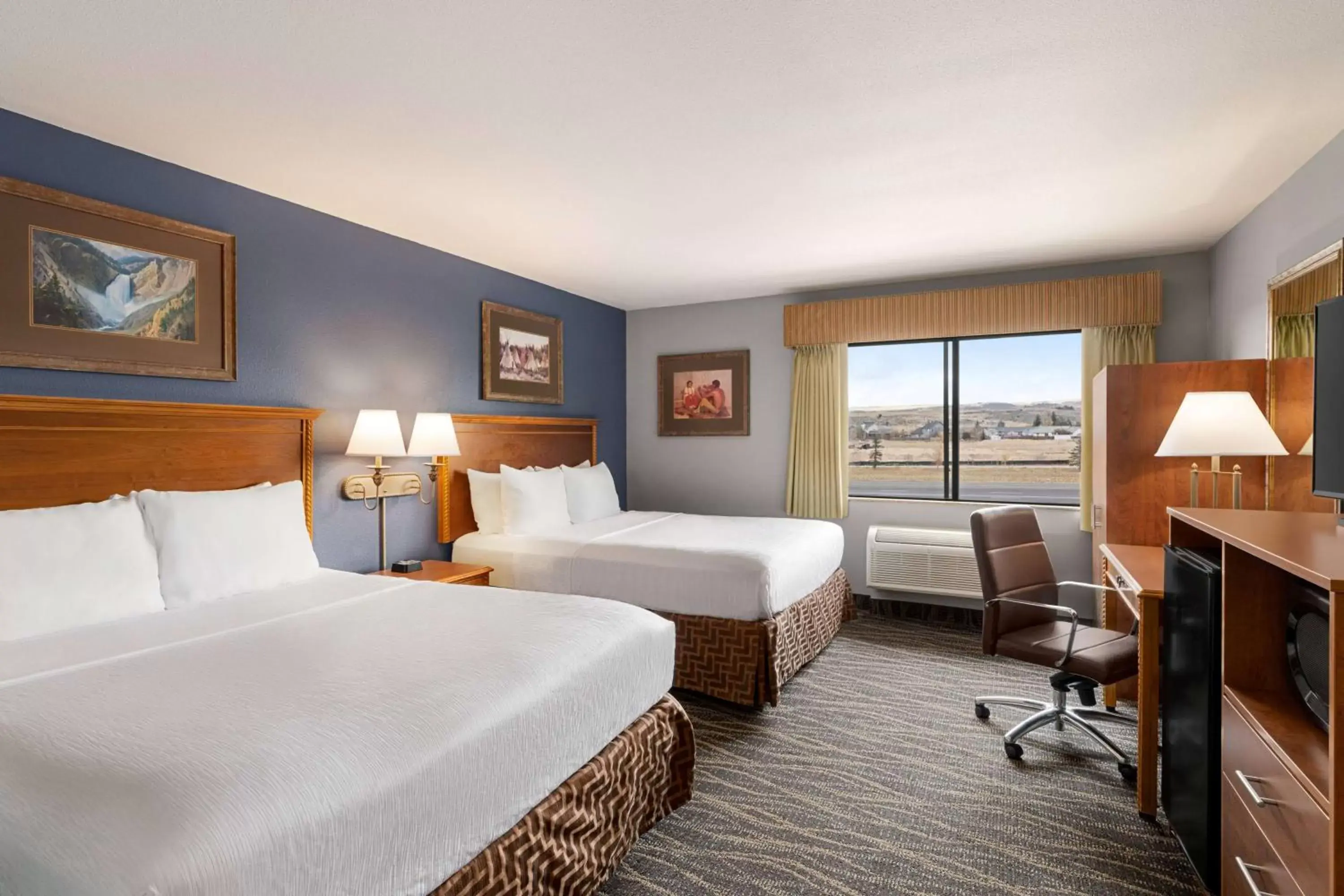 Queen Room with Two Queen Beds - Non-Smoking/Pet Friendly in AmericInn by Wyndham Laramie Near University of Wyoming Queen Room with Two Queen Beds - Non-Smoking/Pet Friendly in AmericInn by Wyndham Laramie Near University of Wyoming