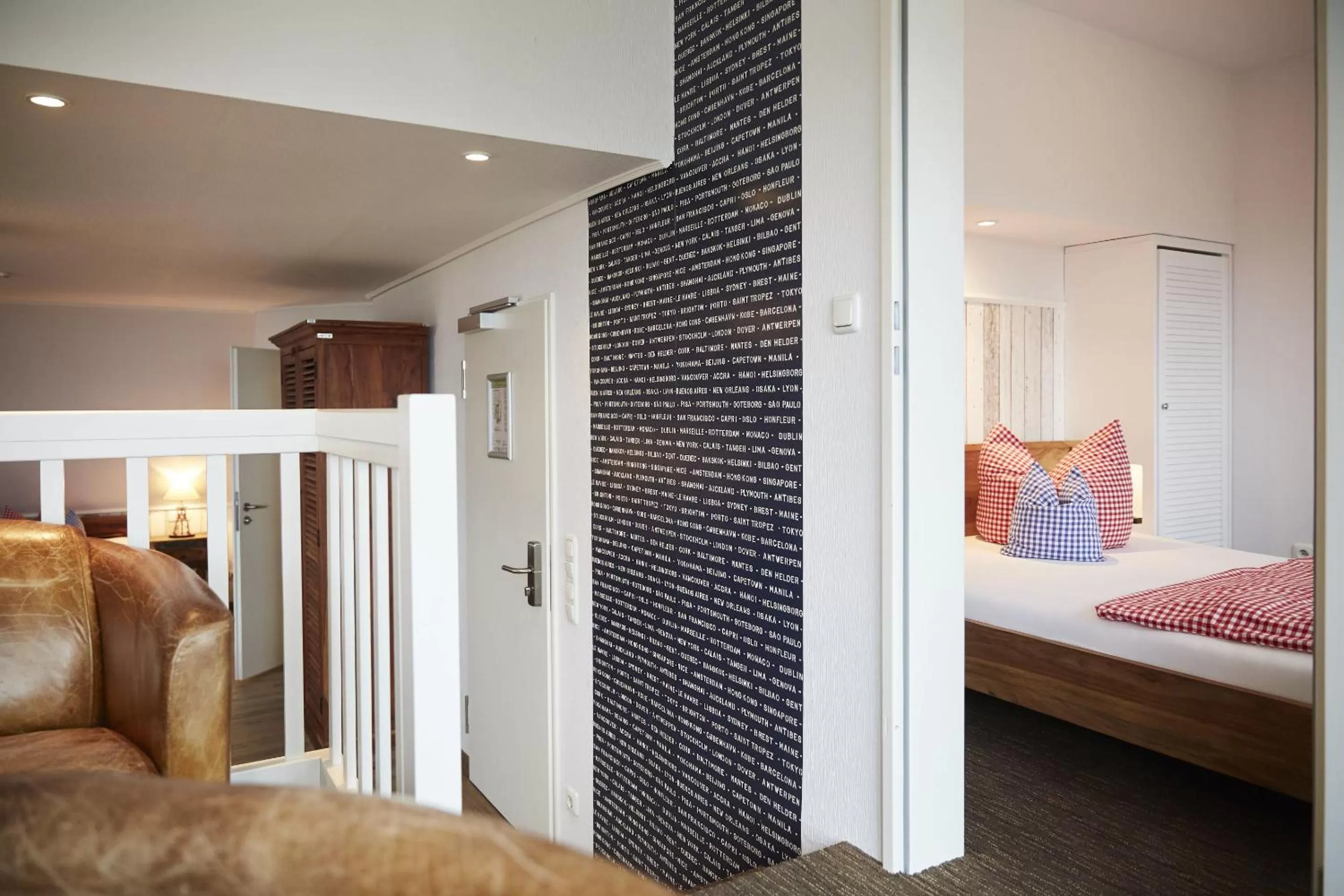 Photo of the whole room, Bed in Bernstein-Hotel Bootshaus