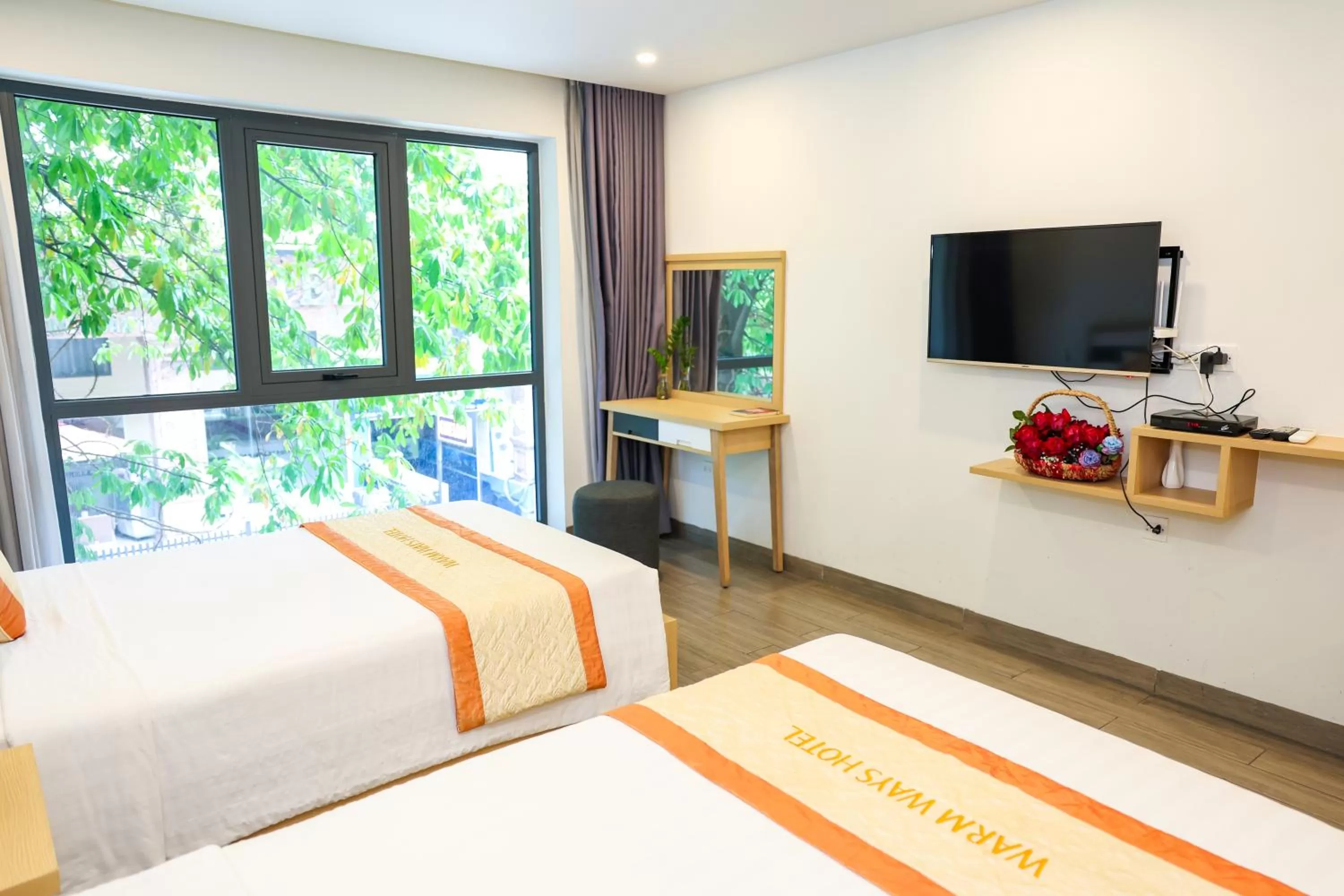 Bed in Warm Ways Hotel & Serviced Apartments