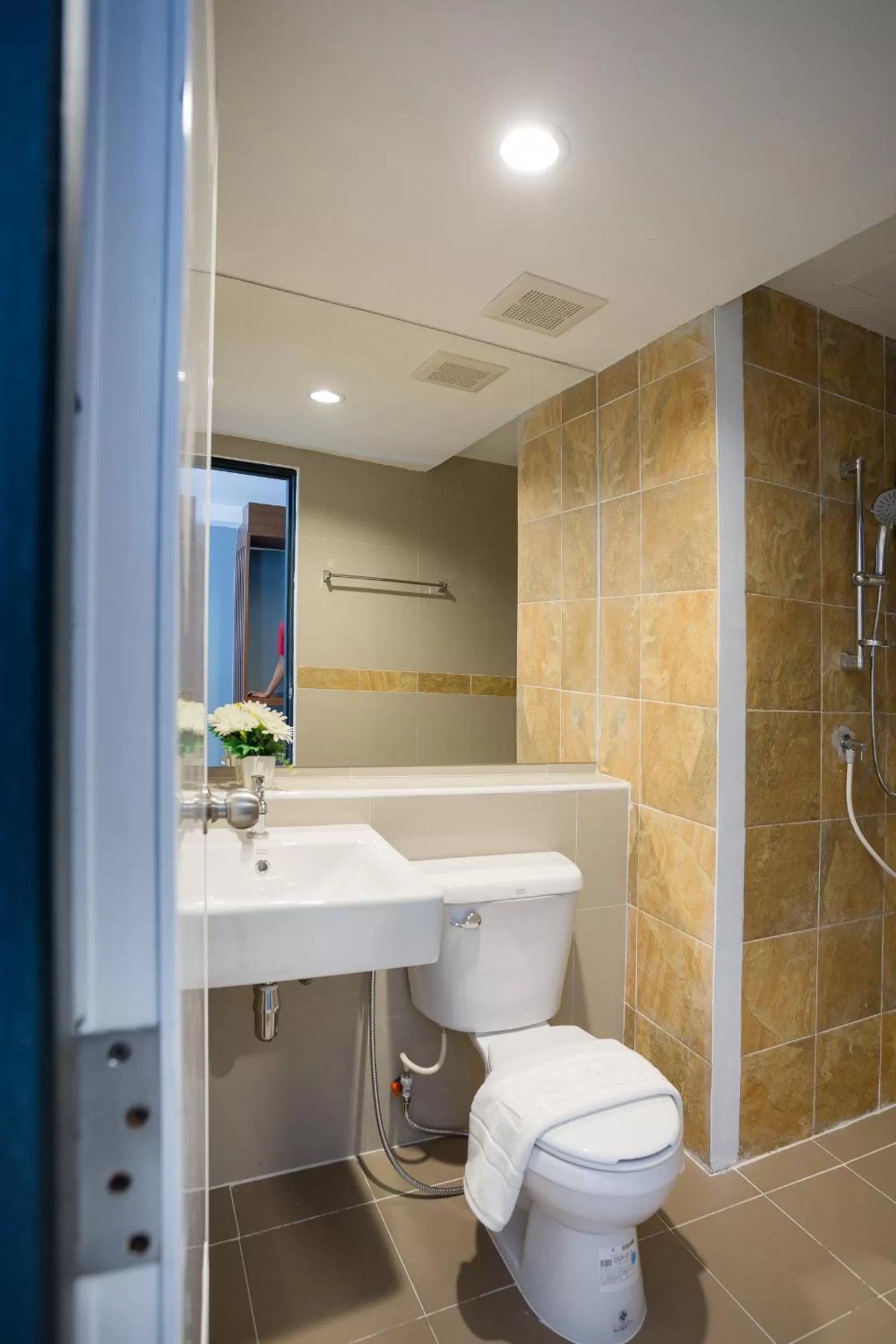 Toilet in PP@Hotel Rangsit