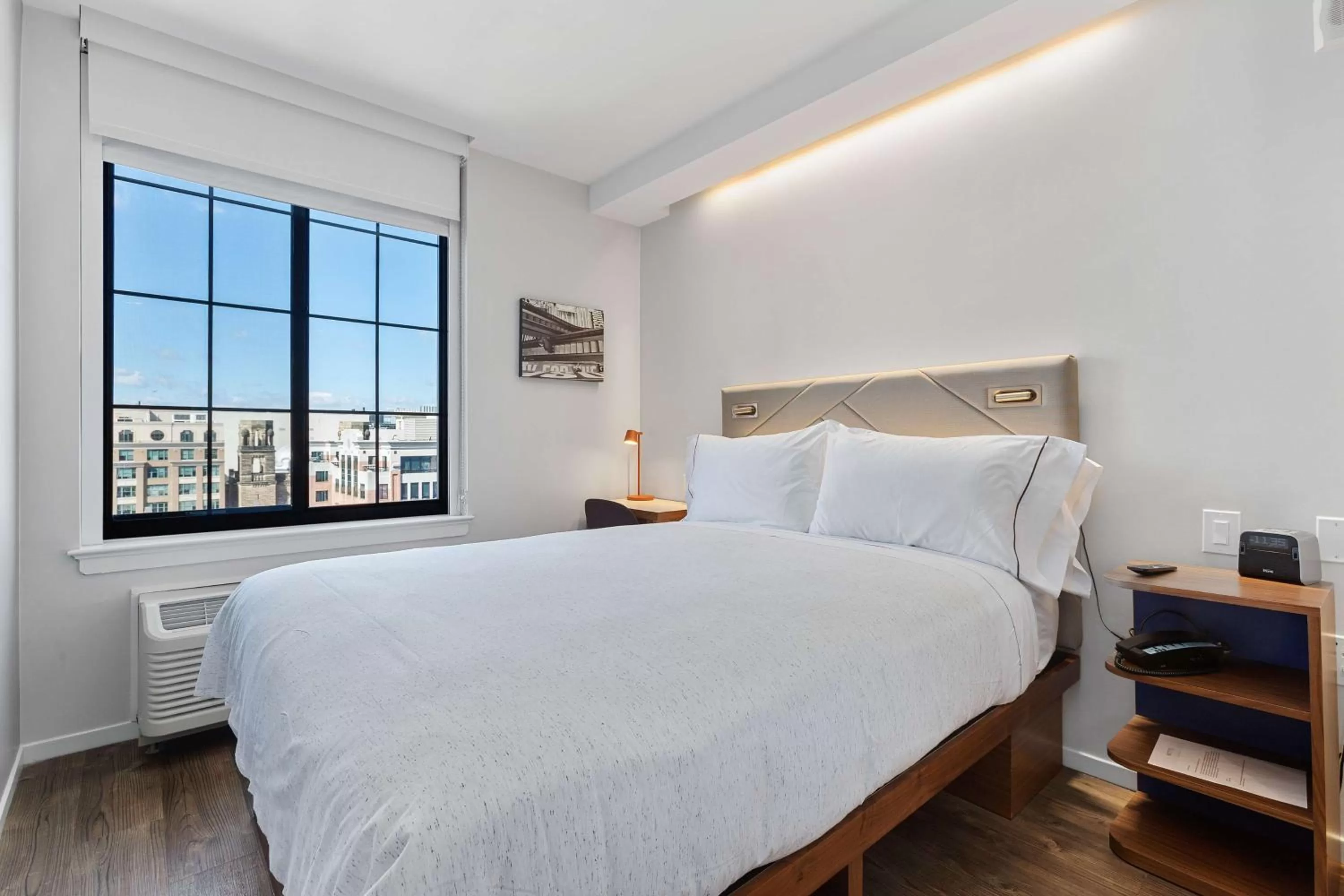 Bed in Motto by Hilton Washington DC City Center