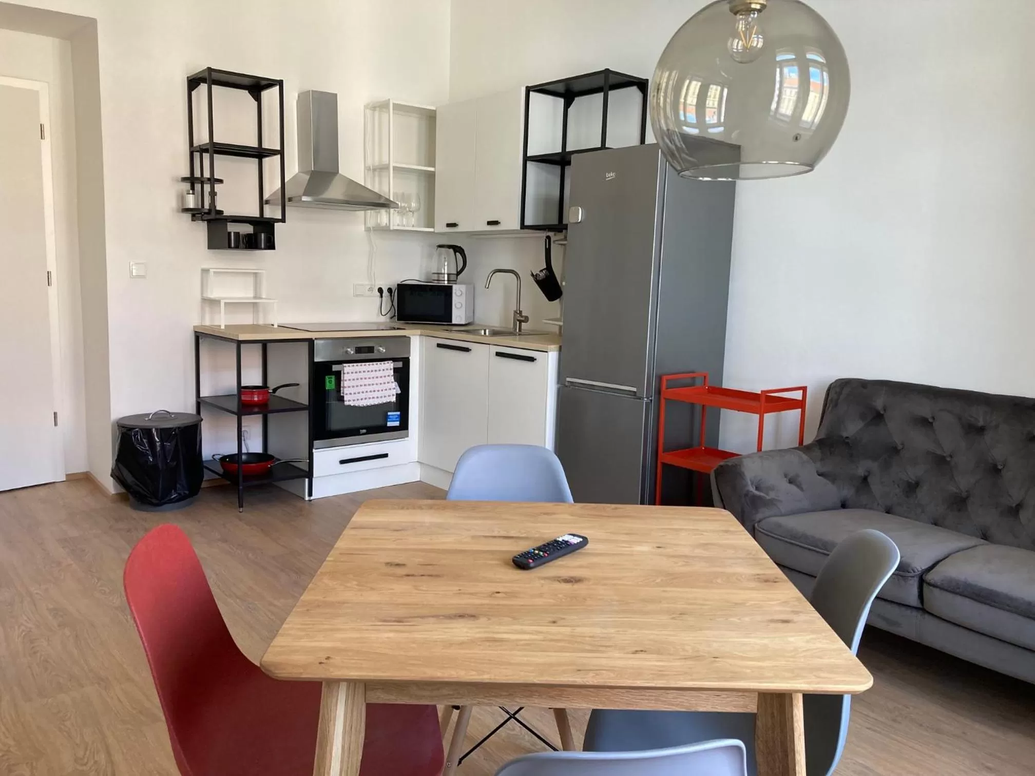 Kitchen or kitchenette in Žižkov tower suites